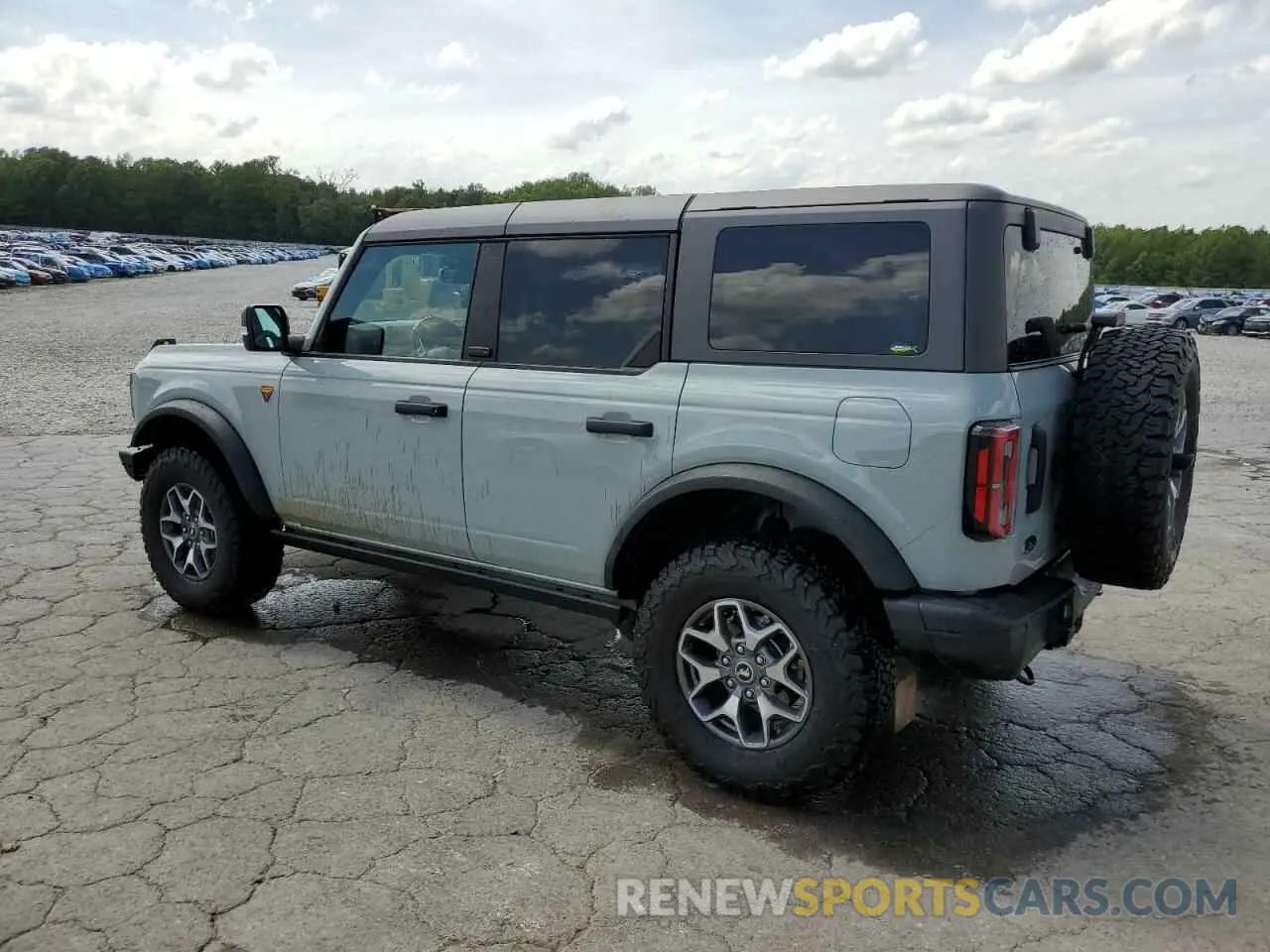 2 fotografías del automóvil dañado 1FMEE5DP8PLB29801 FORD BRONCO 2023