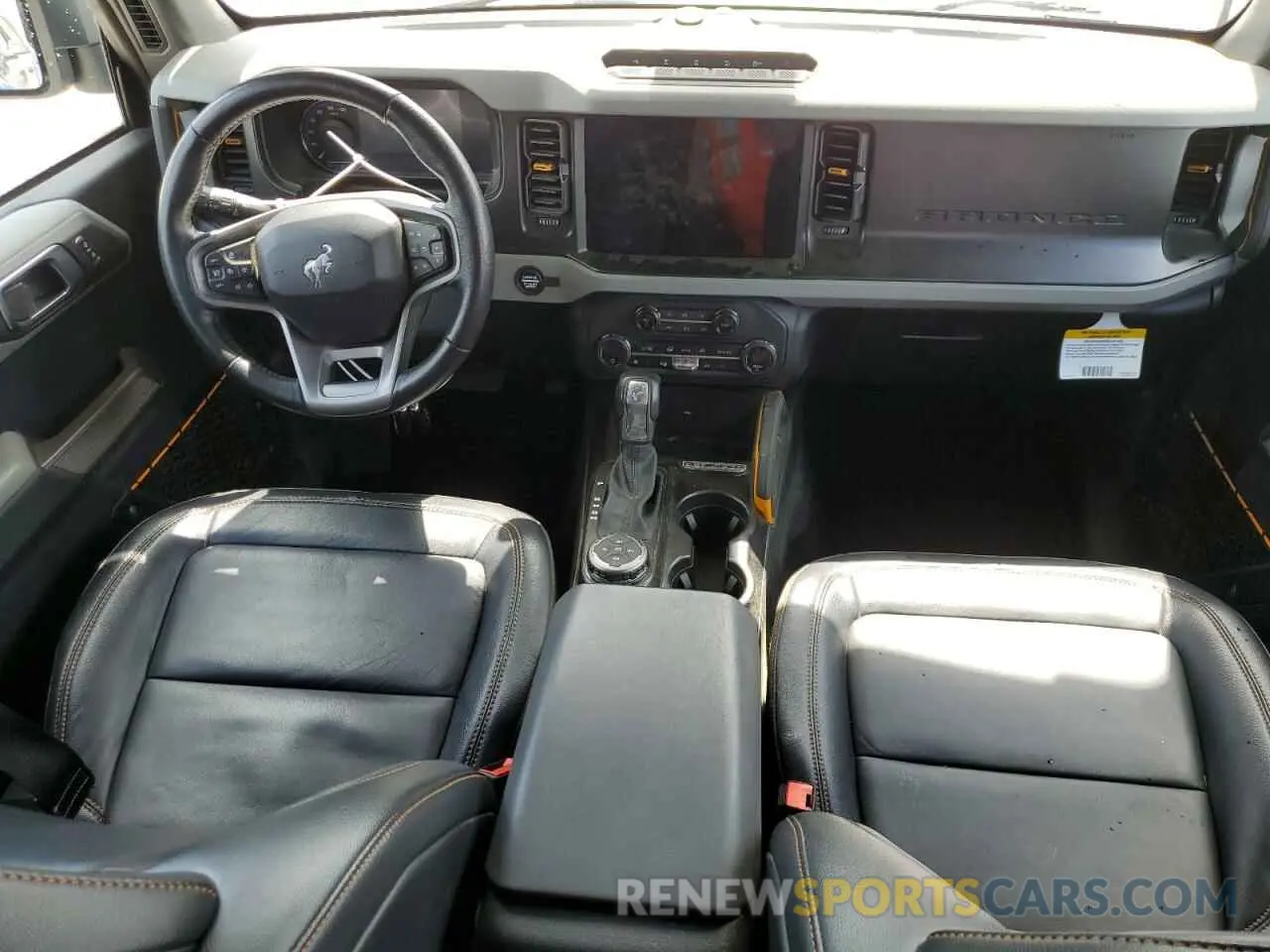 8 fotografías del automóvil dañado 1FMEE5DP8PLB29801 FORD BRONCO 2023