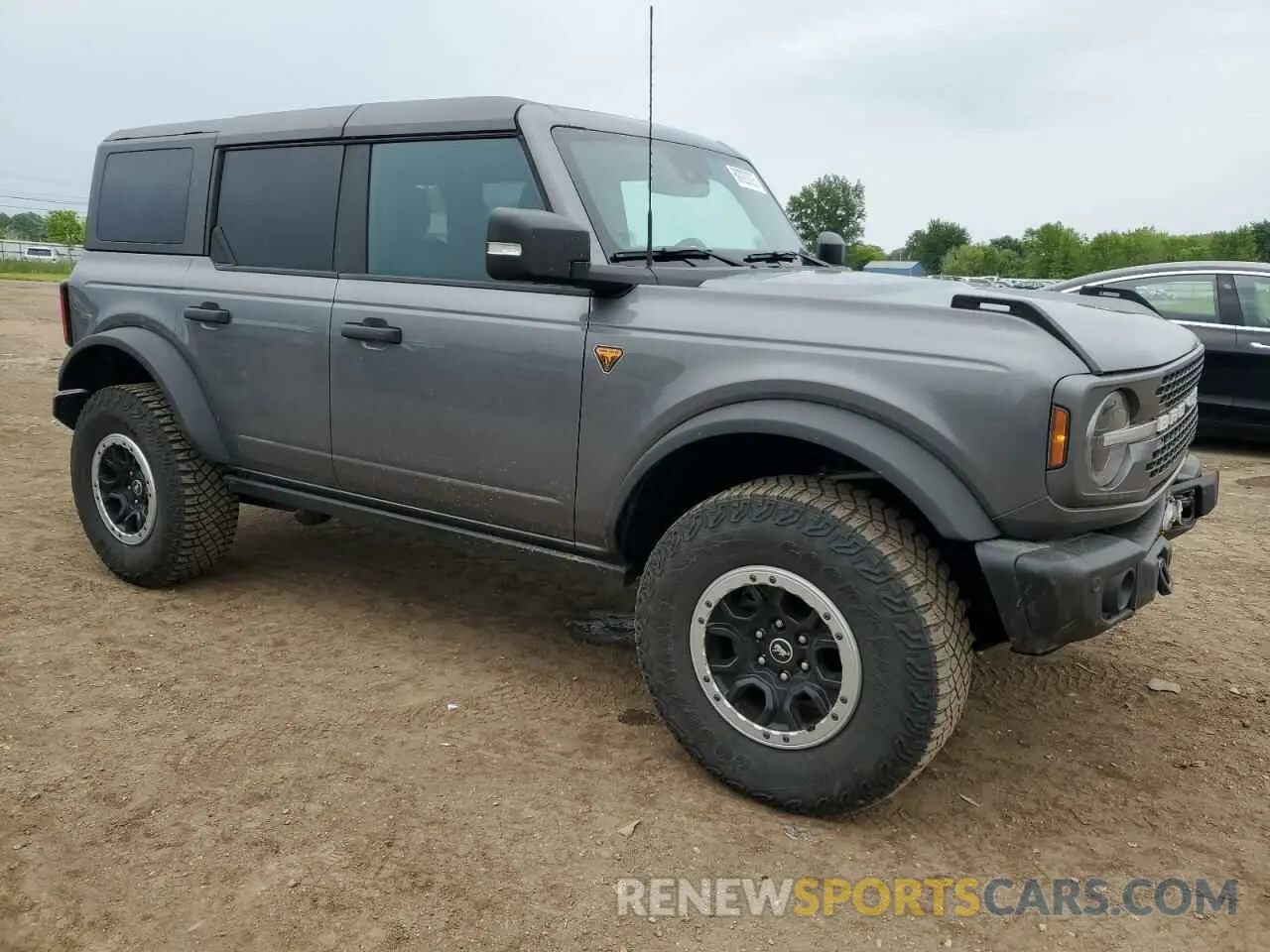 4 fotografías del automóvil dañado 1FMEE5DP8PLB53323 FORD BRONCO 2023
