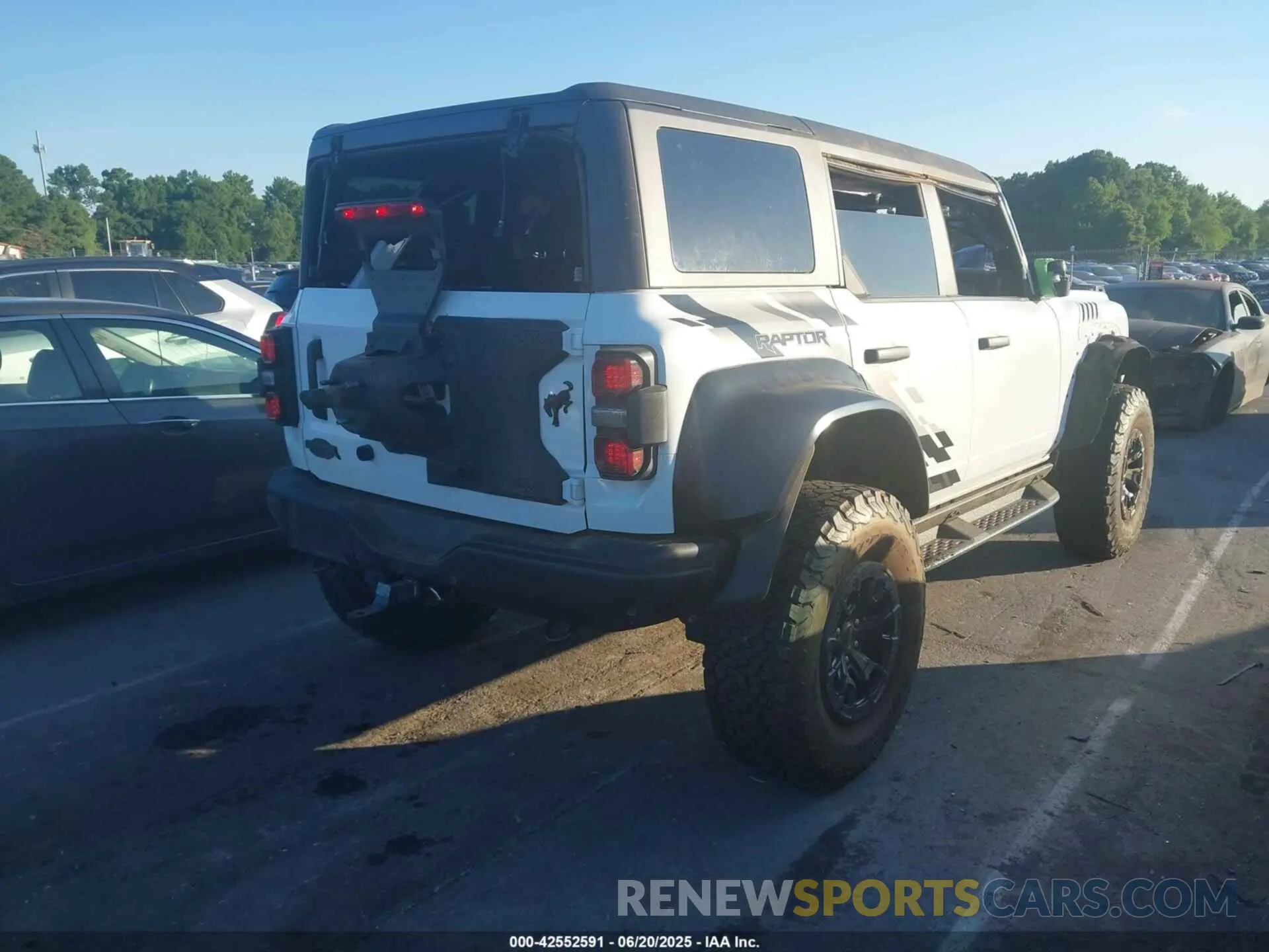 4 fotografías del automóvil dañado 1FMEE5JR0PLB23674 FORD BRONCO 2023