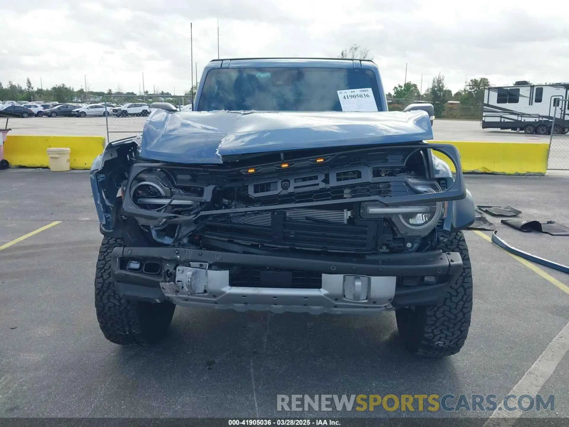 12 fotografías del automóvil dañado 1FMEE5JR6PLB05714 FORD BRONCO 2023