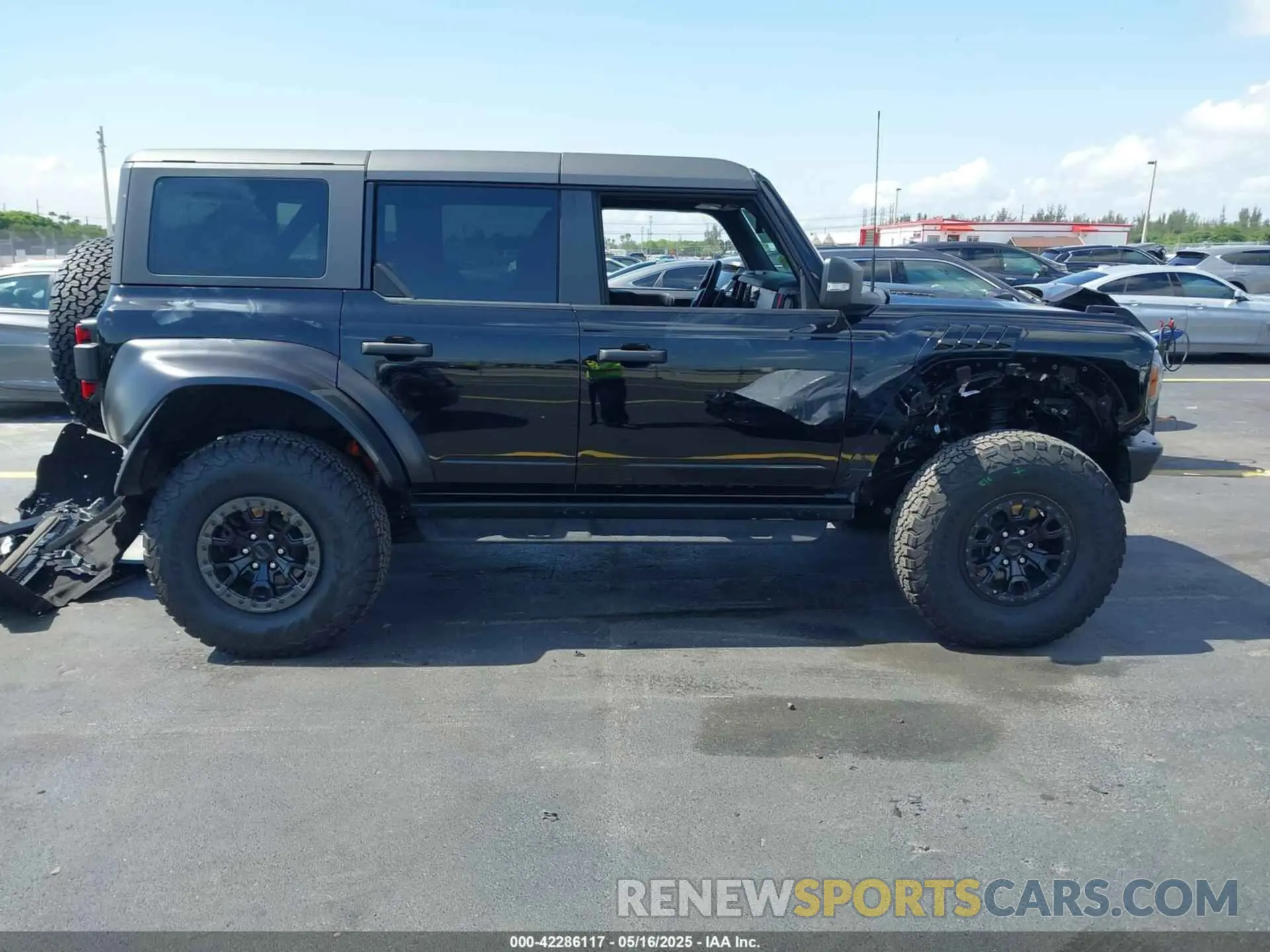 14 fotografías del automóvil dañado 1FMEE5JR7PLA93377 FORD BRONCO 2023
