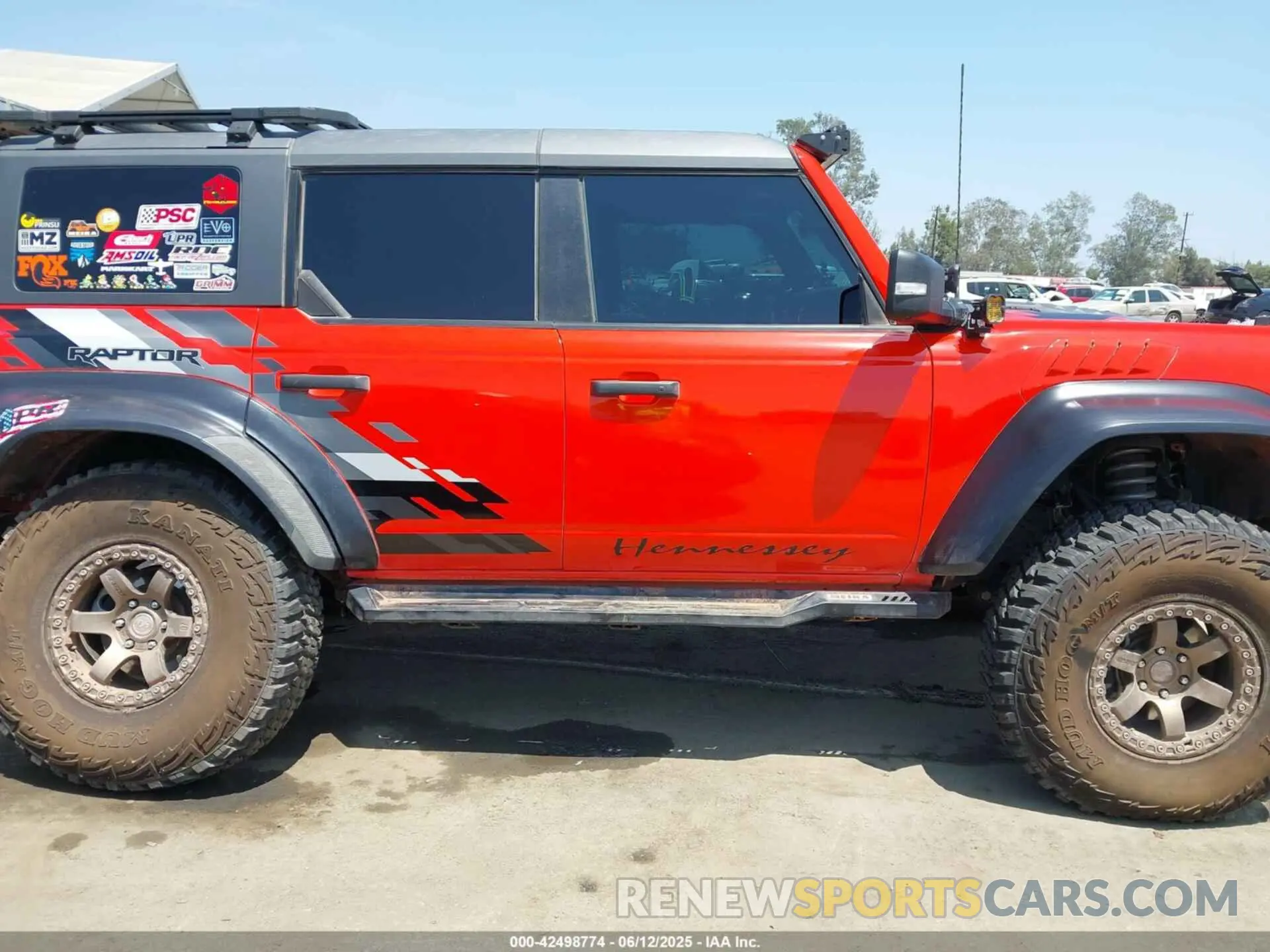 14 fotografías del automóvil dañado 1FMEE5JR9PLB90113 FORD BRONCO 2023