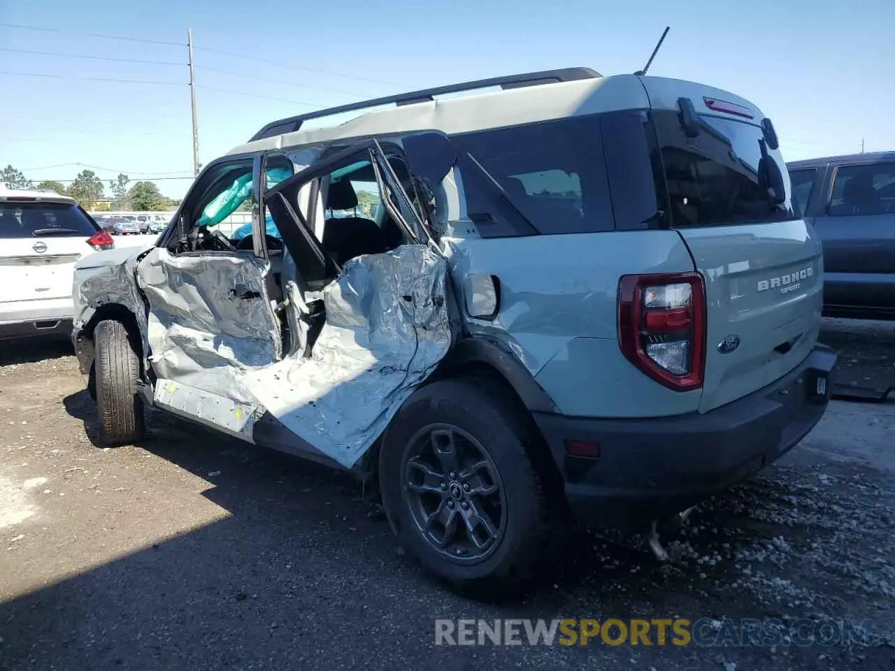 2 fotografías del automóvil dañado 3FMCR9B64PRD37799 FORD BRONCO 2023