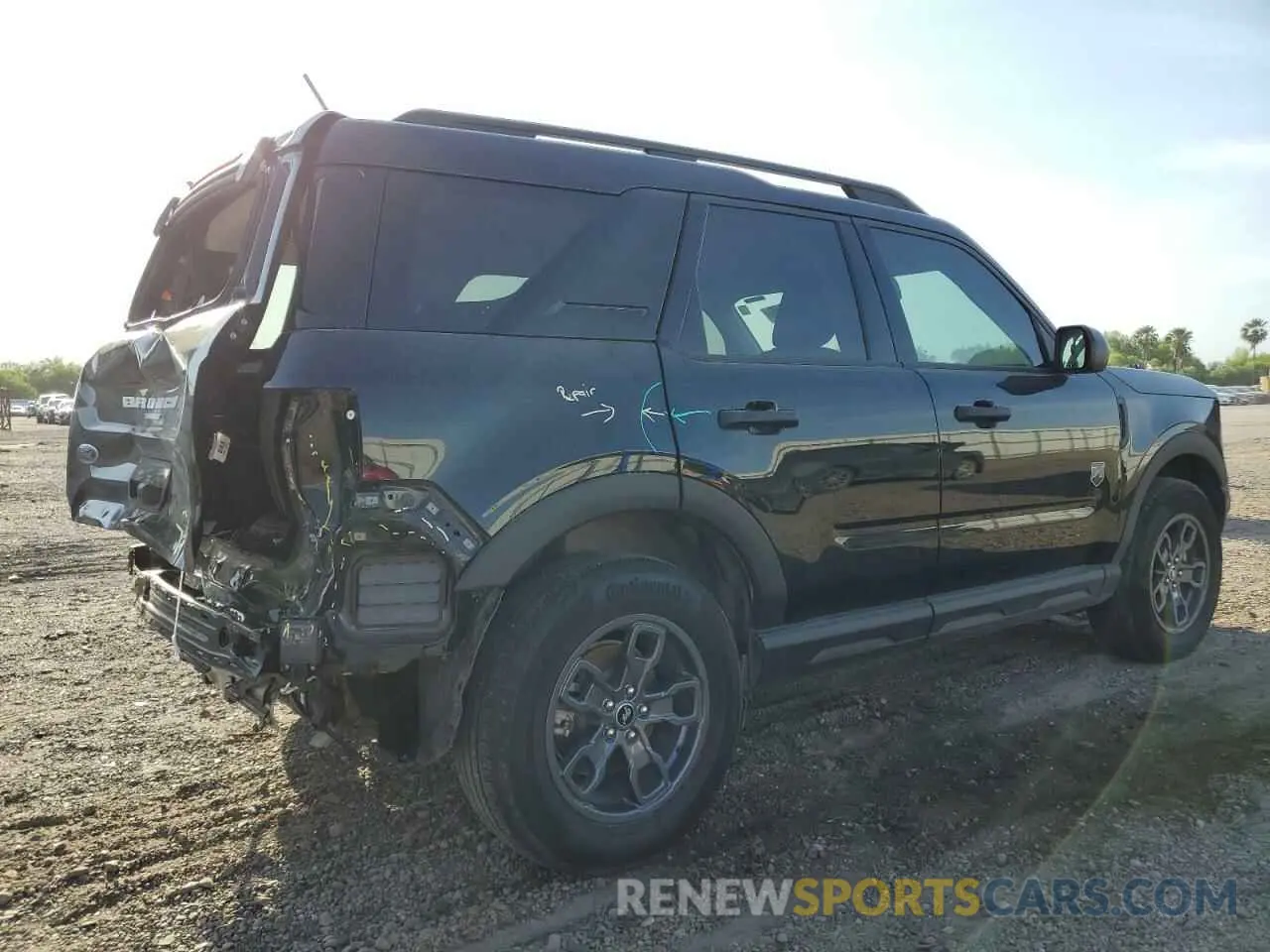 3 fotografías del automóvil dañado 3FMCR9B69PRE28356 FORD BRONCO 2023