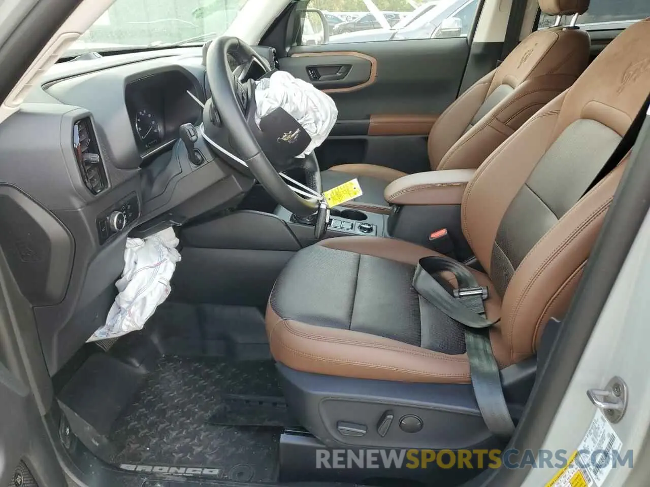 7 fotografías del automóvil dañado 3FMCR9D97PRE04144 FORD BRONCO 2023