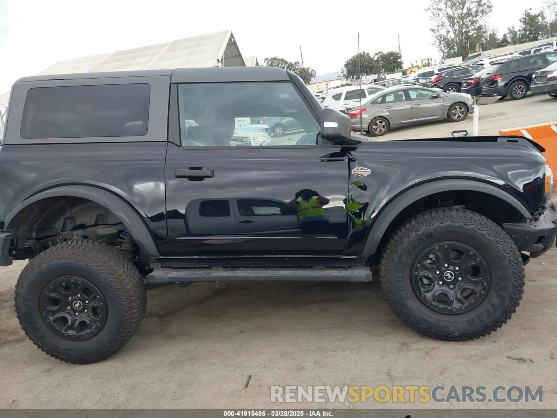 13 fotografías del automóvil dañado 1FMDE2AP9RLA35976 FORD BRONCO 2024