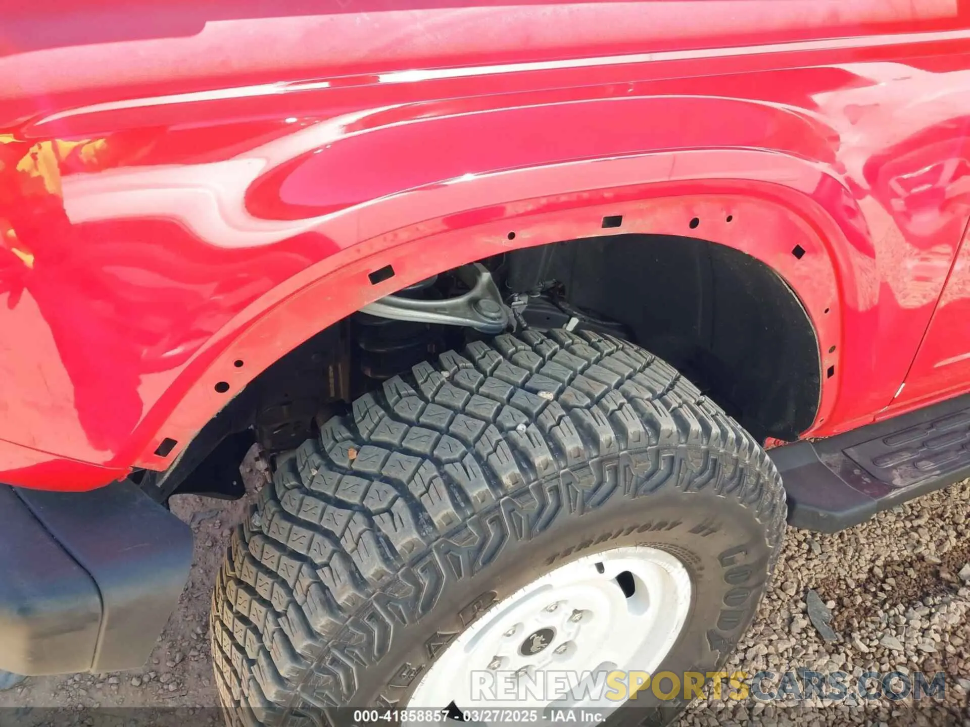 20 fotografías del automóvil dañado 1FMDE4CP3RLA15926 FORD BRONCO 2024