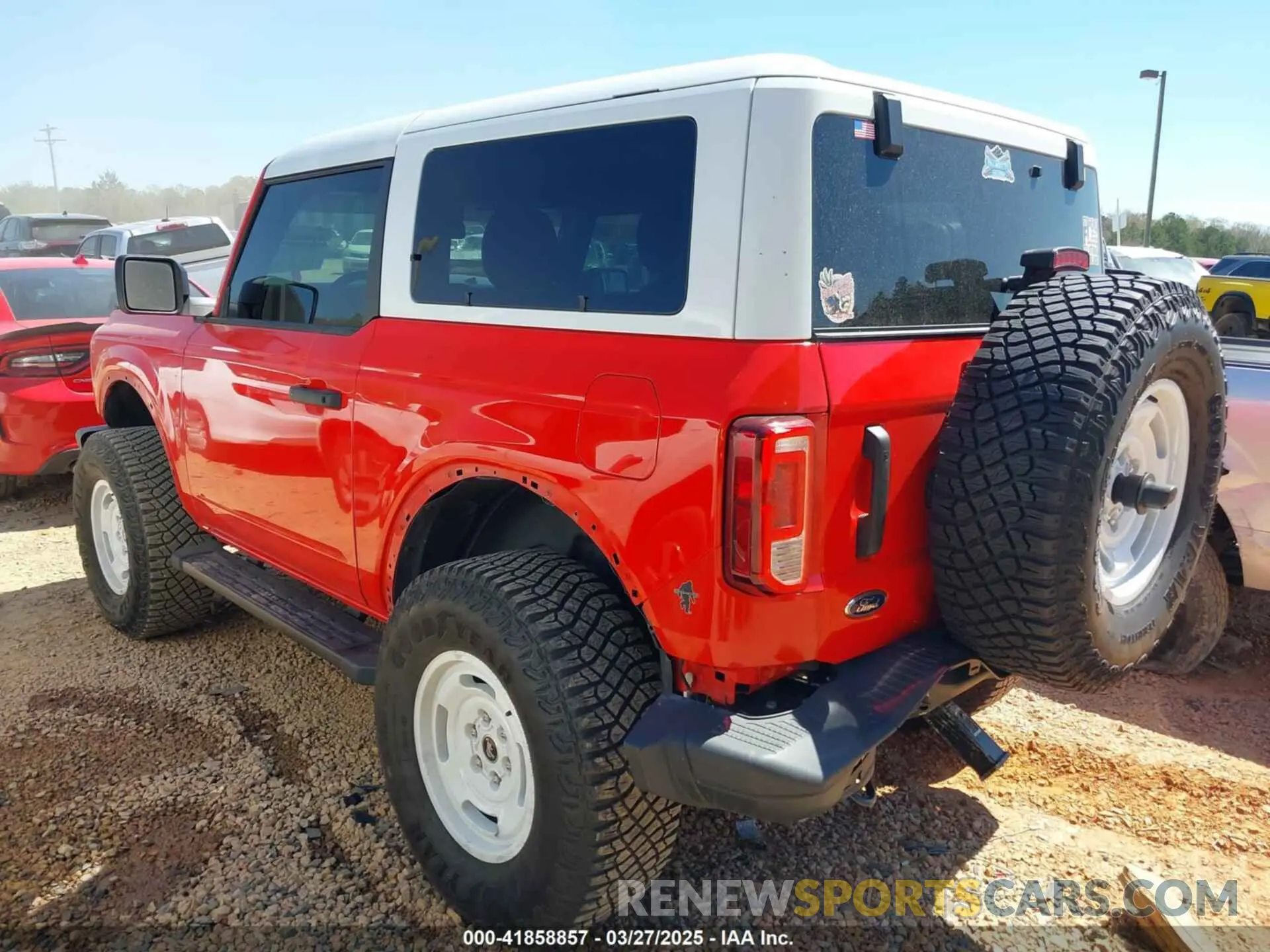 3 fotografías del automóvil dañado 1FMDE4CP3RLA15926 FORD BRONCO 2024