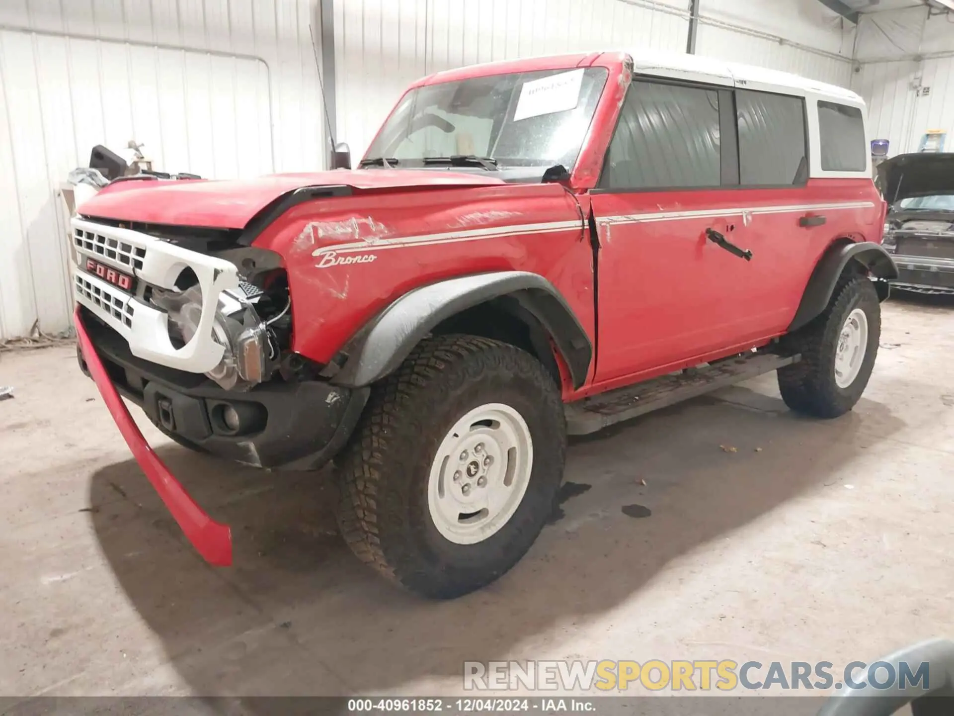 2 fotografías del automóvil dañado 1FMDE4DH4RLA02366 FORD BRONCO 2024