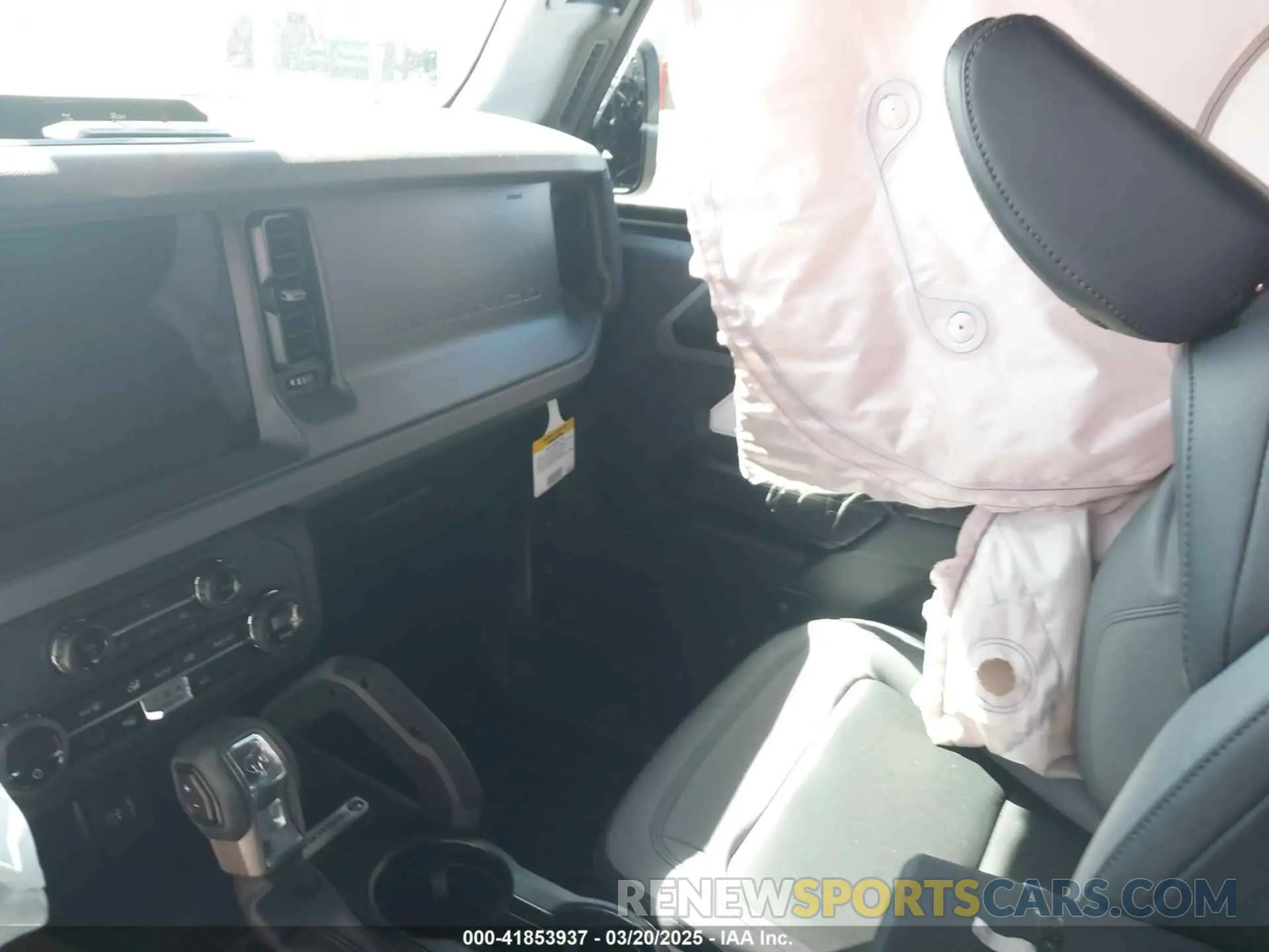 5 fotografías del automóvil dañado 1FMDE7AHXRLB54609 FORD BRONCO 2024