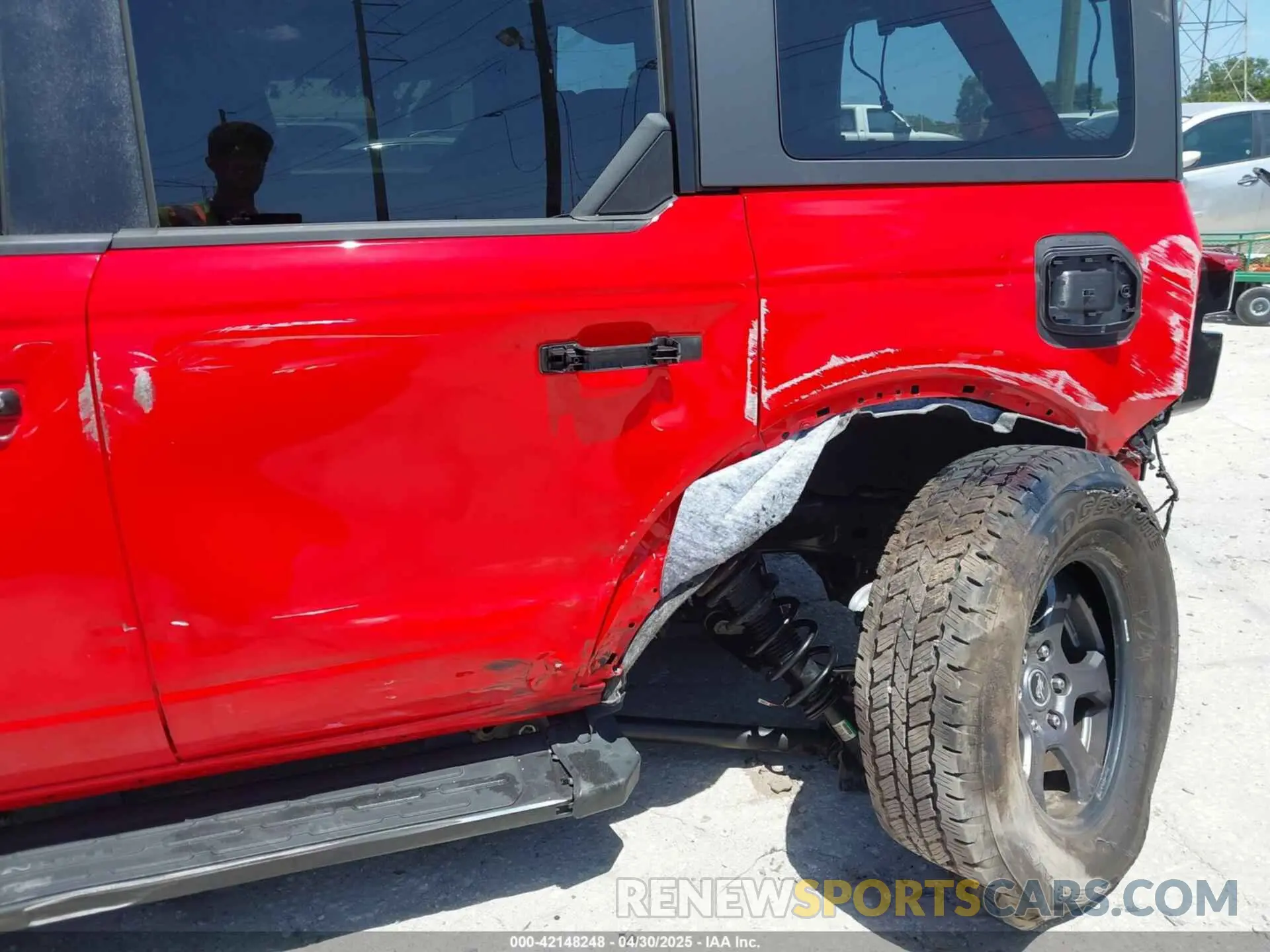 6 fotografías del automóvil dañado 1FMDE7BH2RLB01949 FORD BRONCO 2024