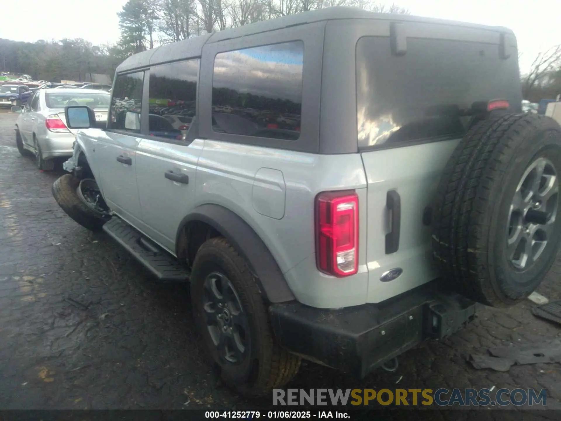 3 fotografías del automóvil dañado 1FMDE7BH5RLB07910 FORD BRONCO 2024