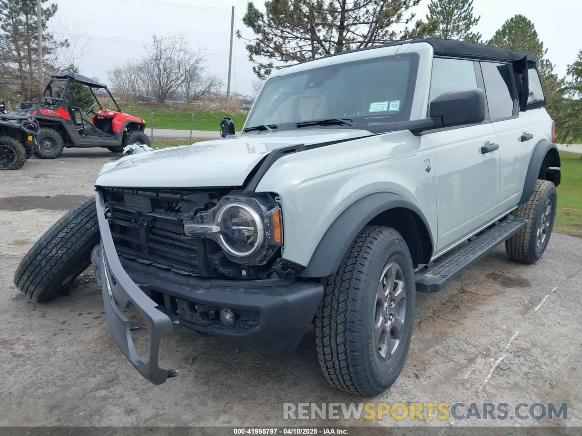 2 fotografías del automóvil dañado 1FMDE7BH7RLA97347 FORD BRONCO 2024
