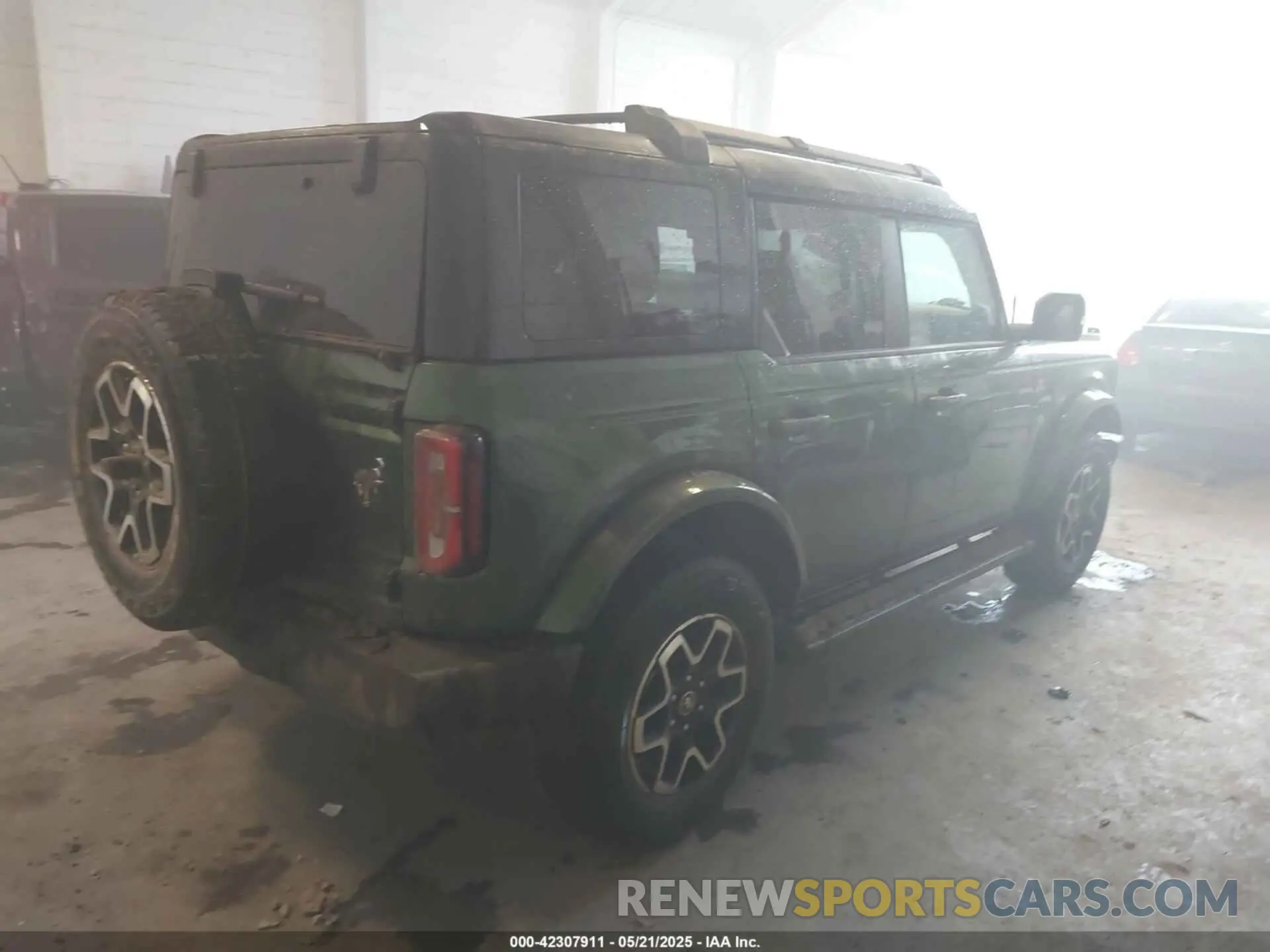 4 fotografías del automóvil dañado 1FMDE8BH3RLB38272 FORD BRONCO 2024
