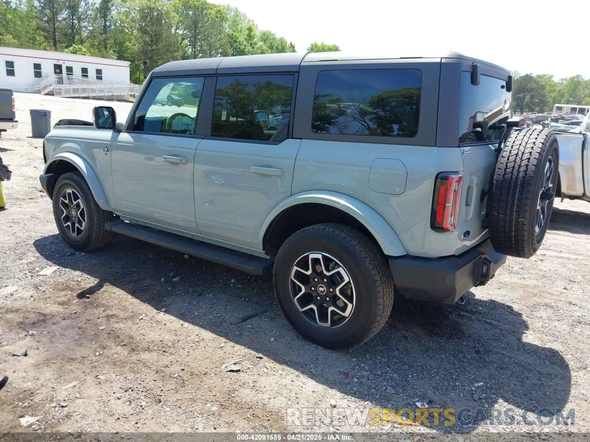 3 fotografías del automóvil dañado 1FMDE8BH4RLB07497 FORD BRONCO 2024