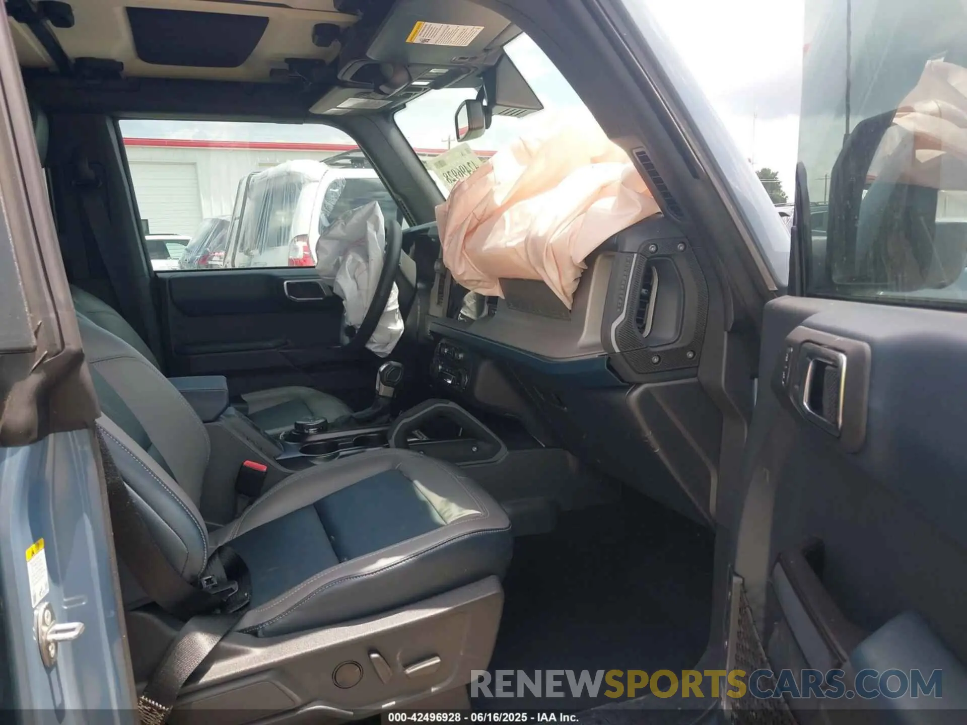 5 fotografías del automóvil dañado 1FMDE8BH5RLA98387 FORD BRONCO 2024