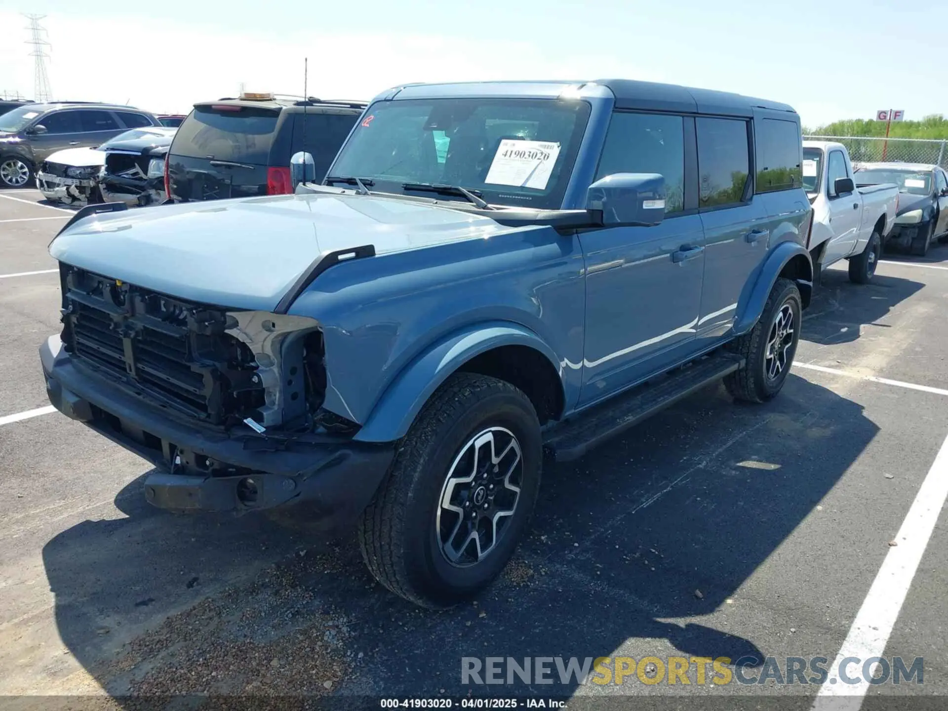 2 fotografías del automóvil dañado 1FMDE8BH8RLB21905 FORD BRONCO 2024