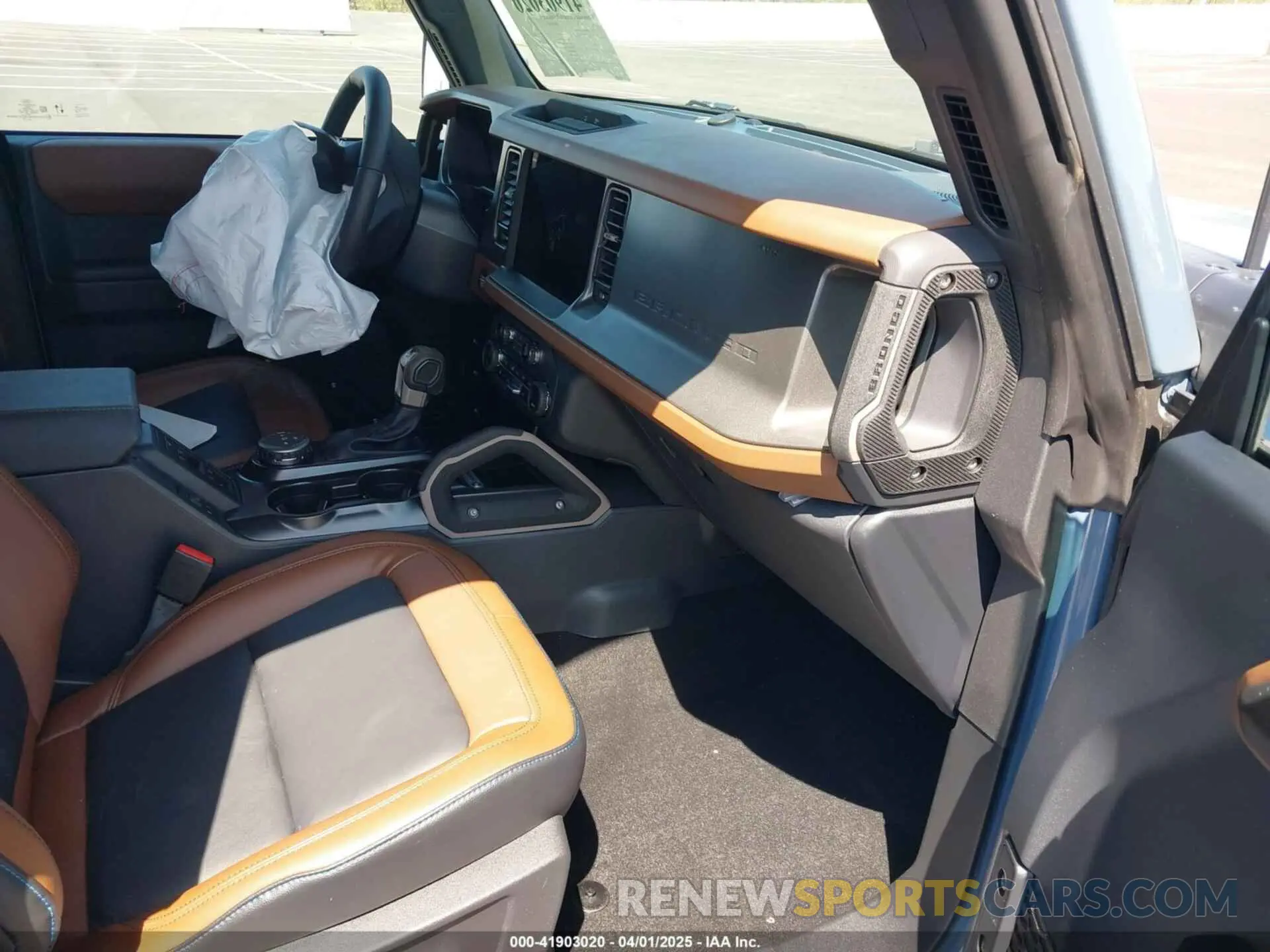 5 fotografías del automóvil dañado 1FMDE8BH8RLB21905 FORD BRONCO 2024