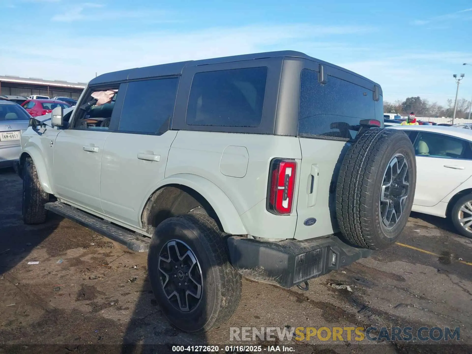 3 fotografías del automóvil dañado 1FMDE8BHXRLA81343 FORD BRONCO 2024