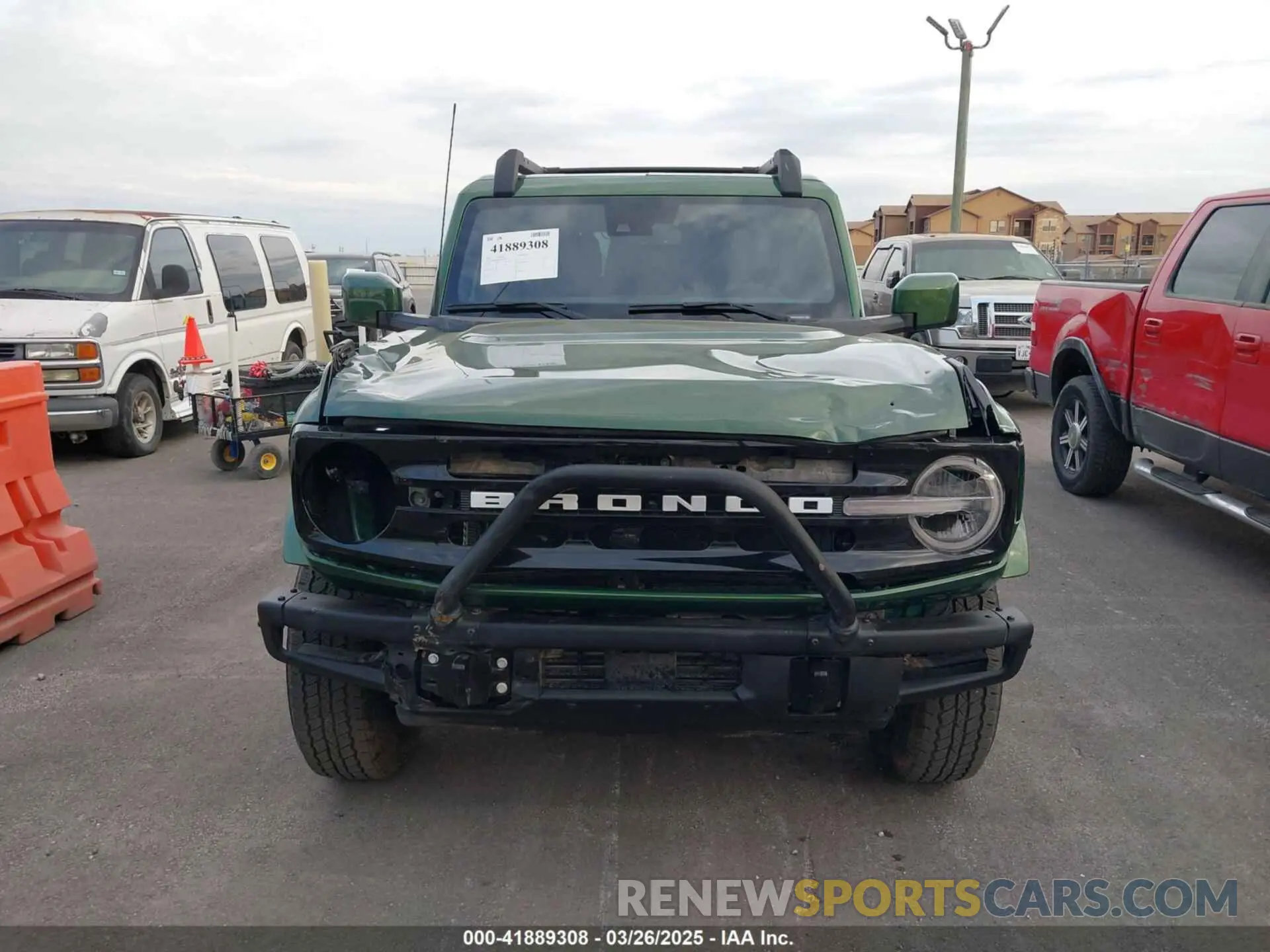 12 fotografías del automóvil dañado 1FMDE8BHXRLB04524 FORD BRONCO 2024