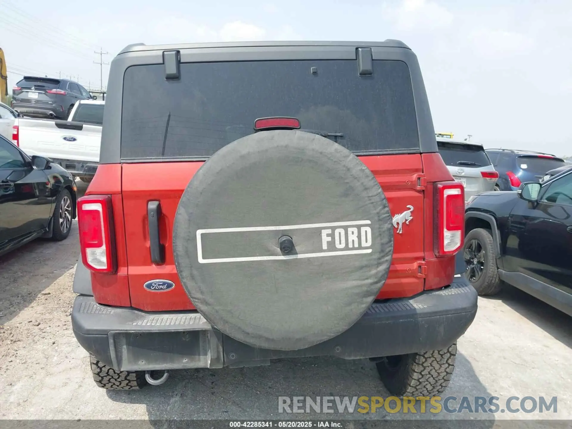 17 fotografías del automóvil dañado 1FMEE1BP8RLA06515 FORD BRONCO 2024