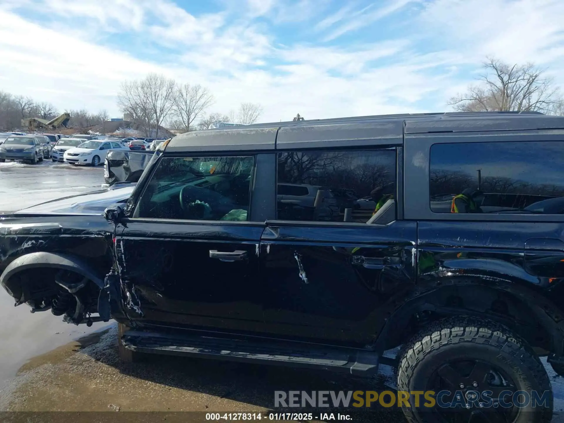 6 fotografías del automóvil dañado 1FMEE1BPXRLA19167 FORD BRONCO 2024