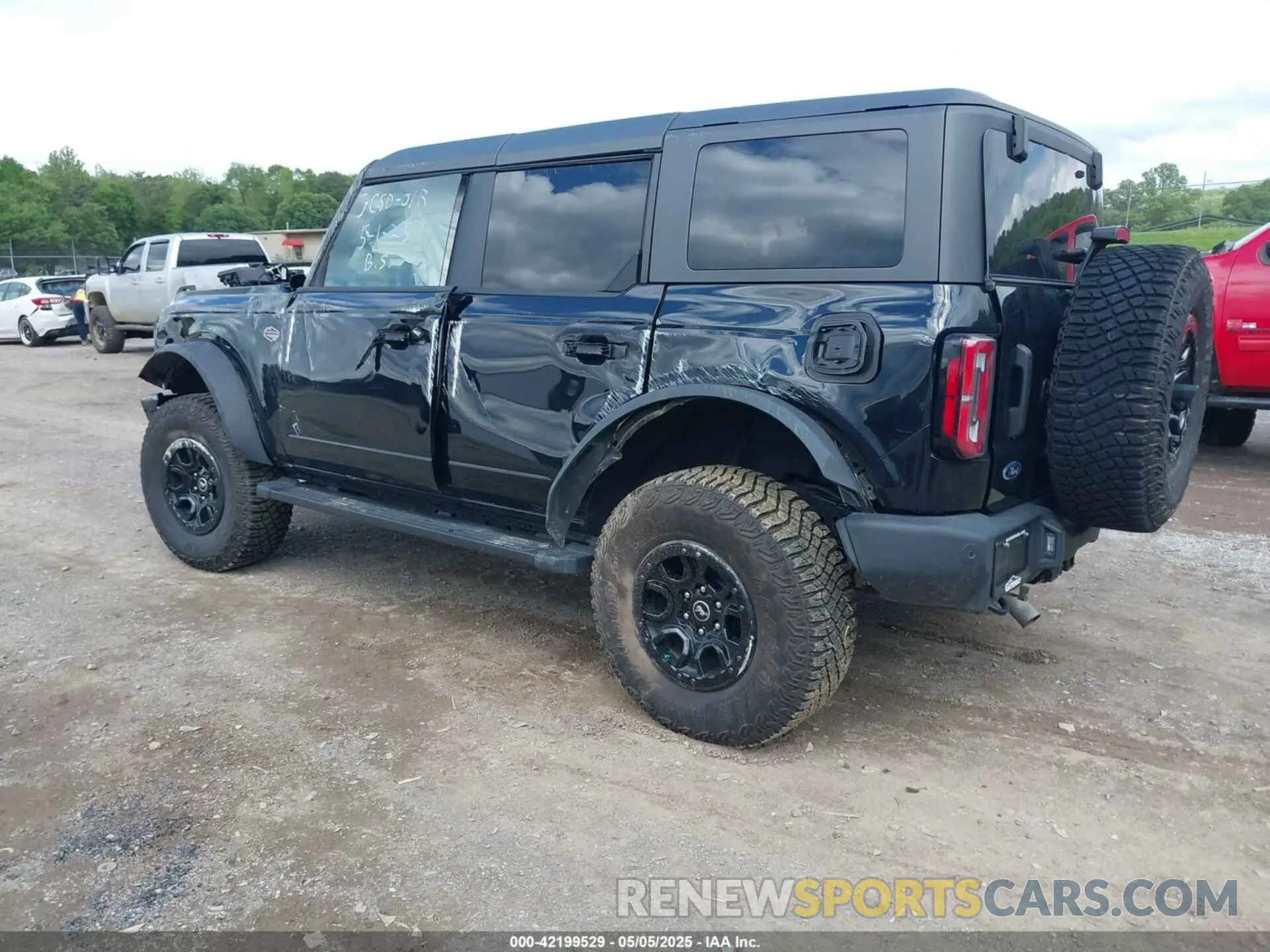 3 fotografías del automóvil dañado 1FMEE2BP1RLA75293 FORD BRONCO 2024