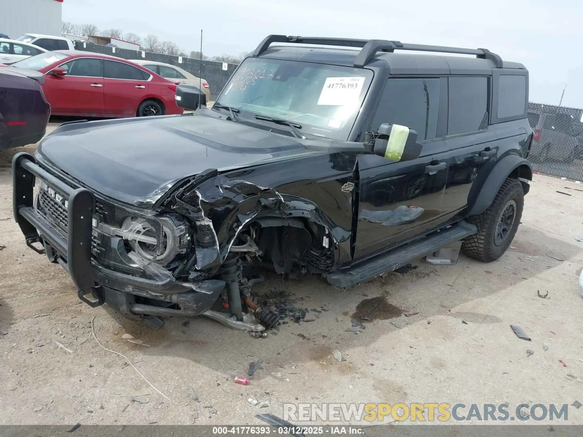 2 fotografías del automóvil dañado 1FMEE2BP3RLB31265 FORD BRONCO 2024