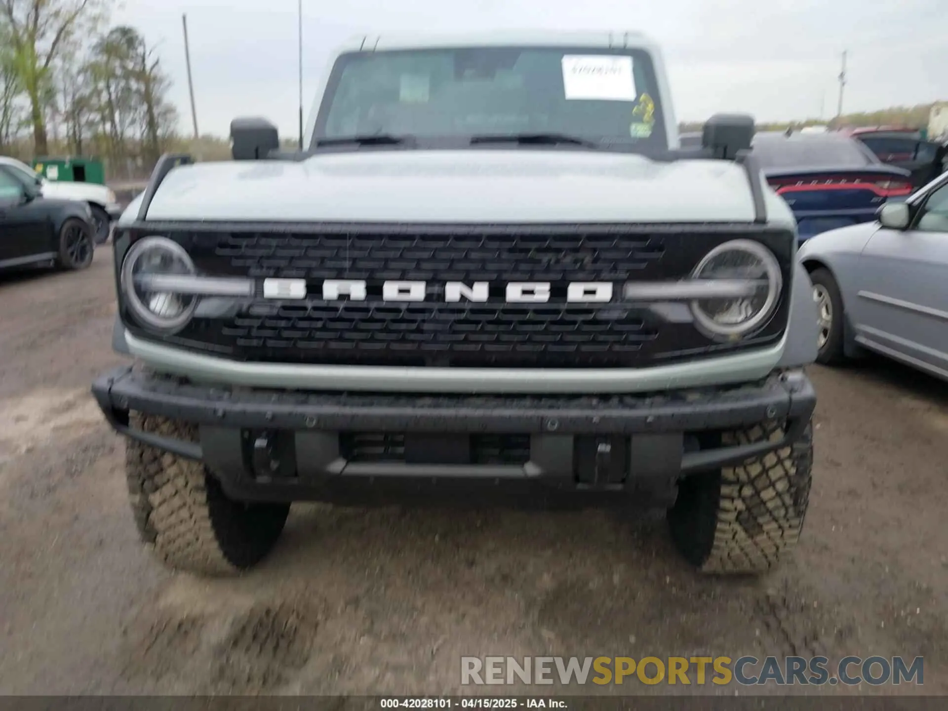 12 fotografías del automóvil dañado 1FMEE2BP4RLA65714 FORD BRONCO 2024