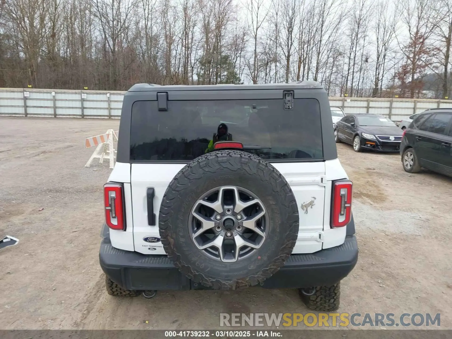 16 fotografías del automóvil dañado 1FMEE9BP1RLA93737 FORD BRONCO 2024