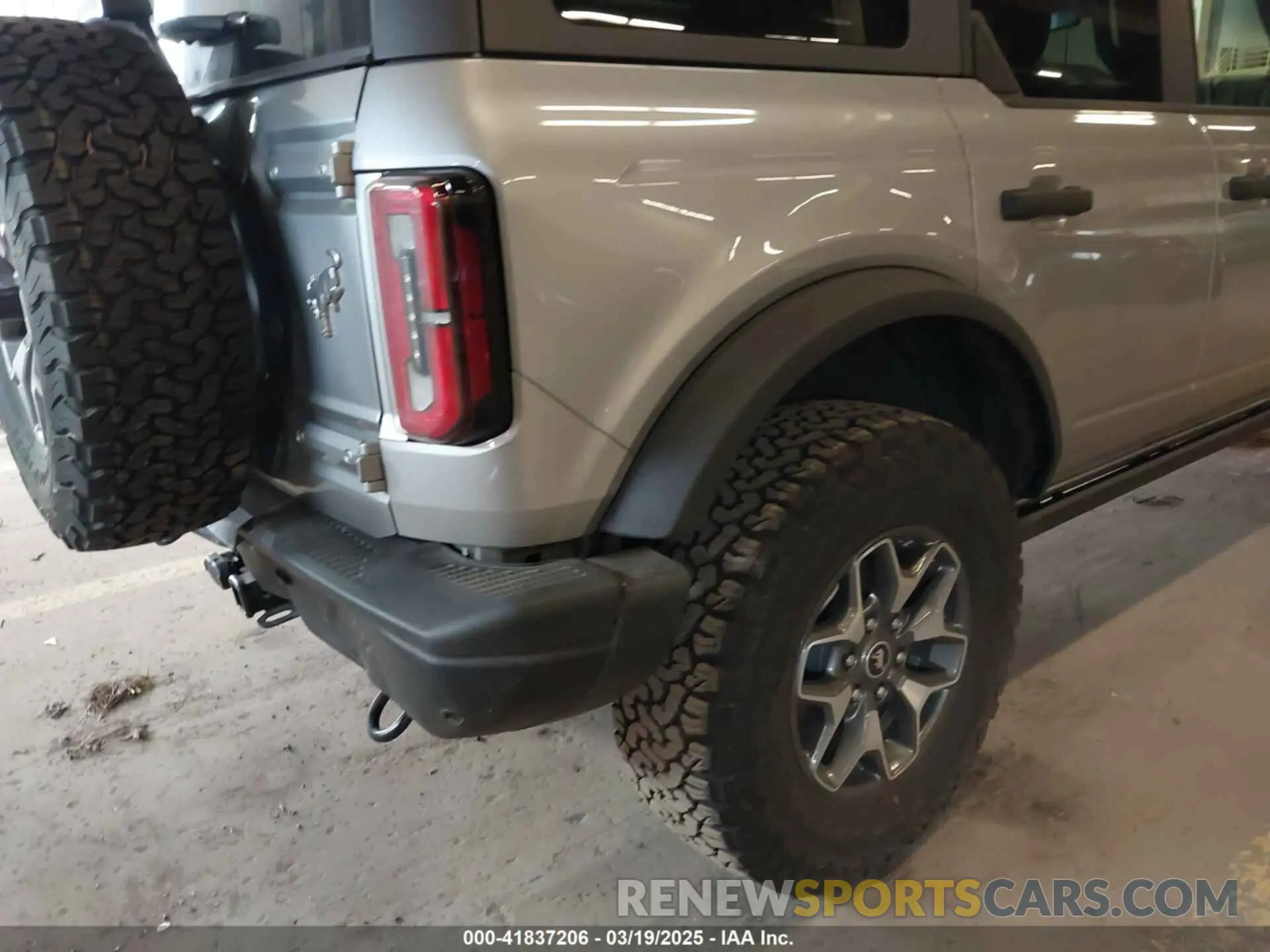 21 fotografías del automóvil dañado 1FMEE9BP6RLA08116 FORD BRONCO 2024