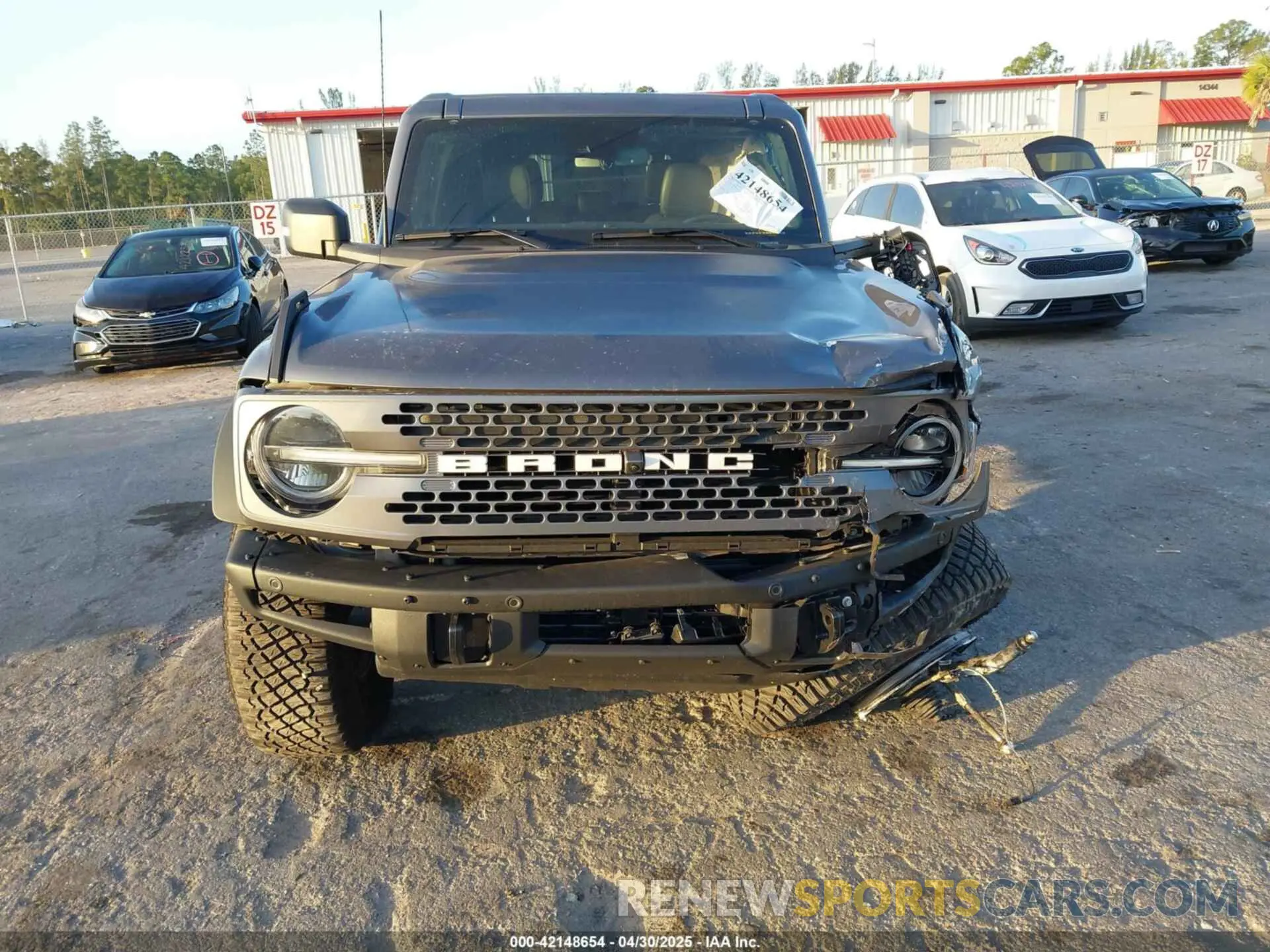 11 fotografías del automóvil dañado 1FMEE9BP8RLA41215 FORD BRONCO 2024