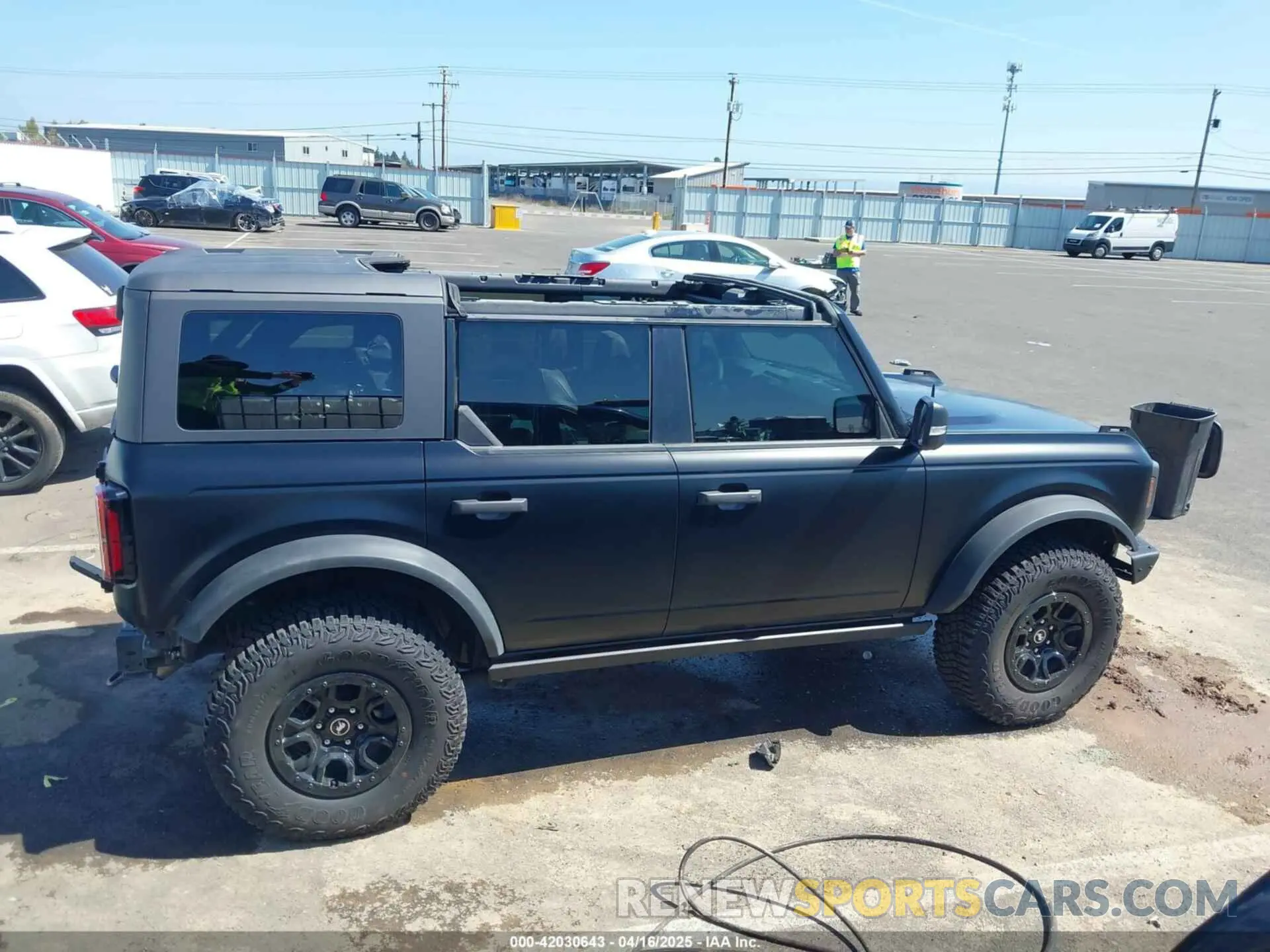 14 fotografías del automóvil dañado 1FMEE9BP8RLA95212 FORD BRONCO 2024