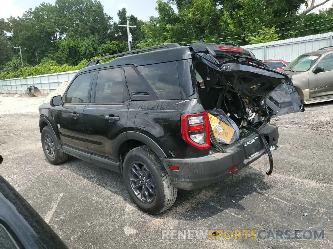 2 fotografías del automóvil dañado 3FMCR9B68RRE08652 FORD BRONCO 2024