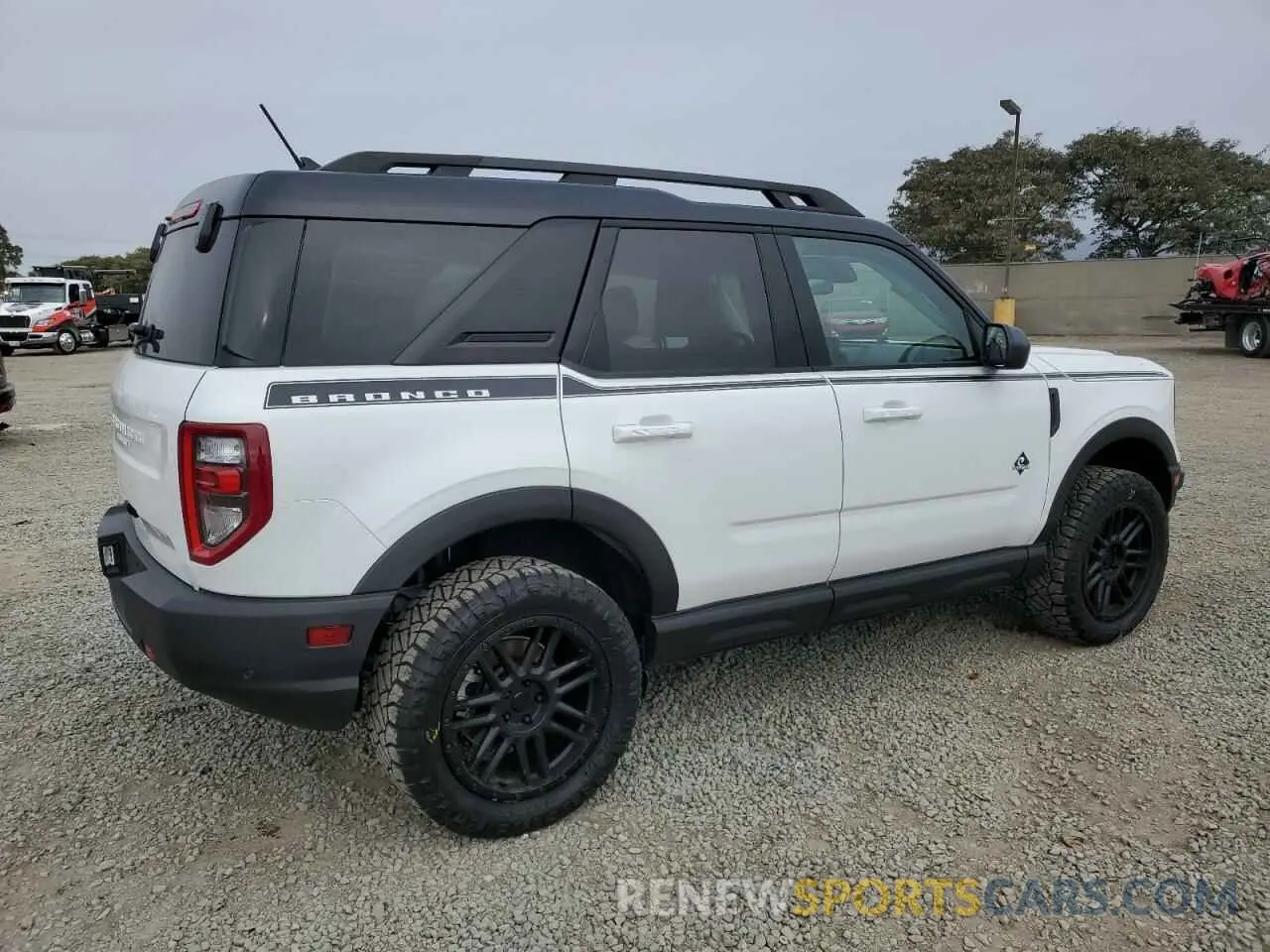 3 fotografías del automóvil dañado 3FMCR9C61RRE73602 FORD BRONCO 2024