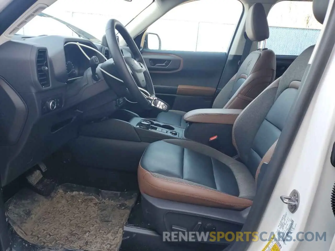 7 fotografías del automóvil dañado 3FMCR9C62RRF31538 FORD BRONCO 2024