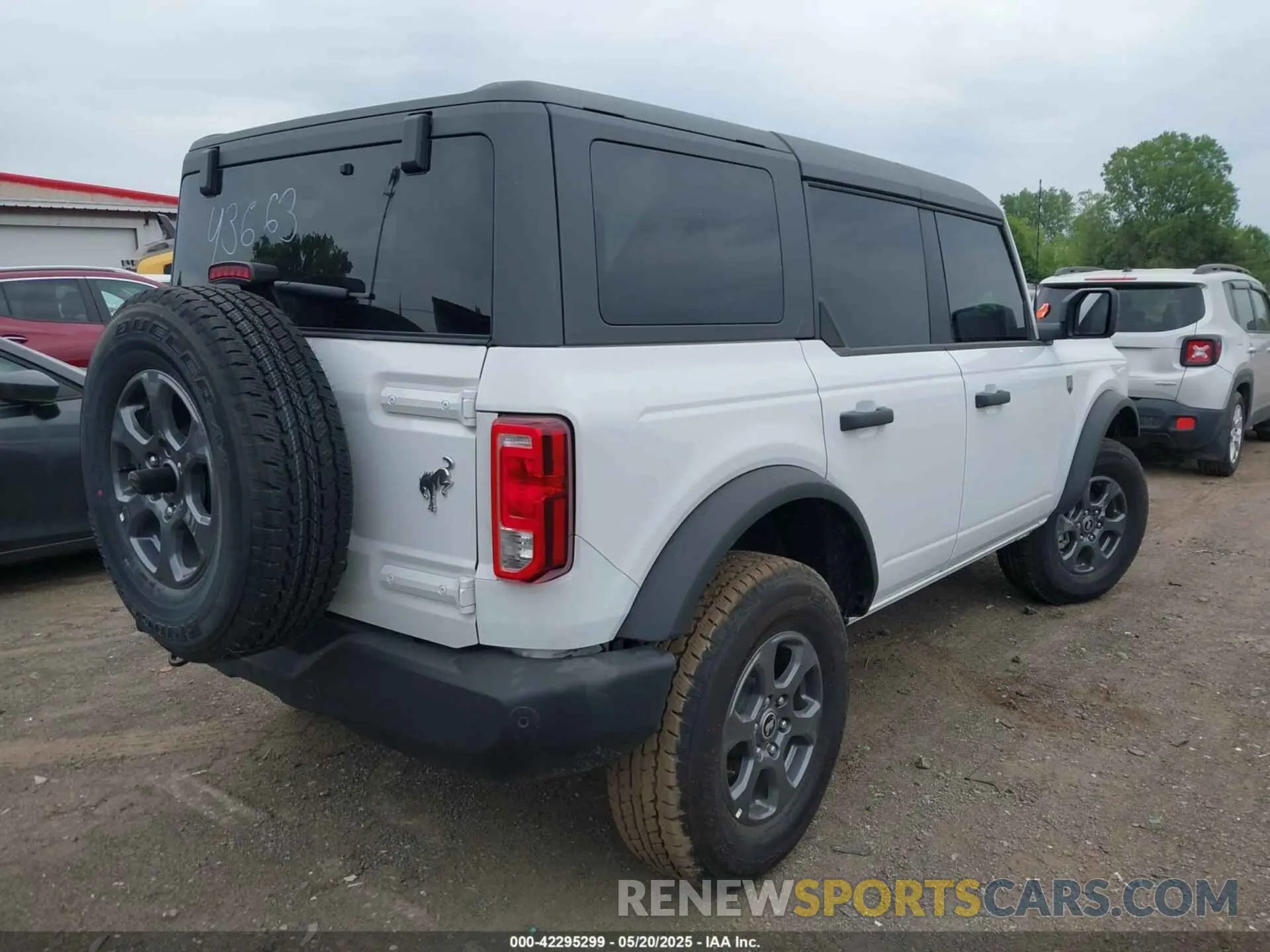 4 fotografías del automóvil dañado 1FMDE7BH3SLA43663 FORD BRONCO 2025