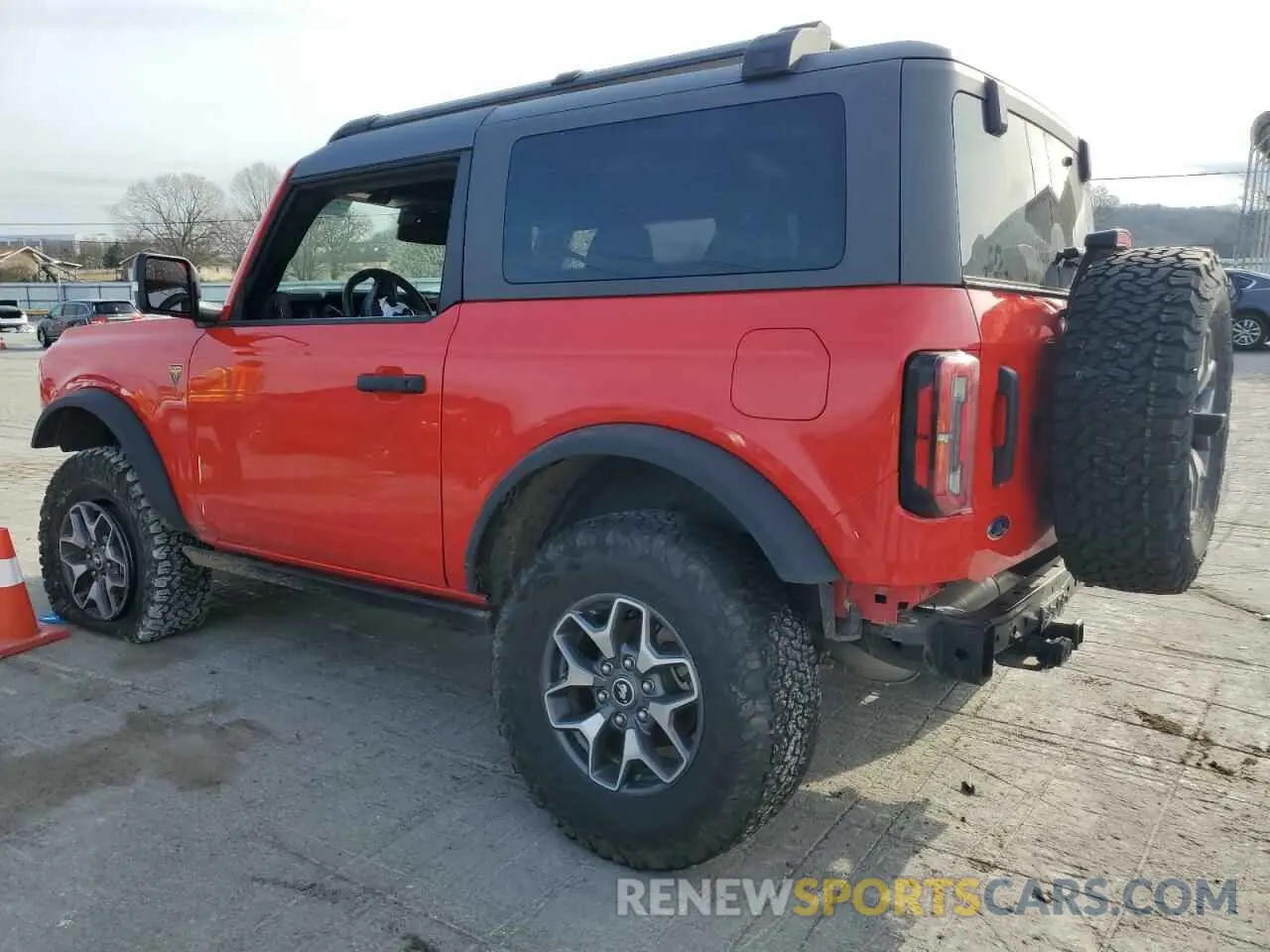 2 fotografías del automóvil dañado 1FMDE9AP4RLA16874 FORD BRONCO BAD 2024
