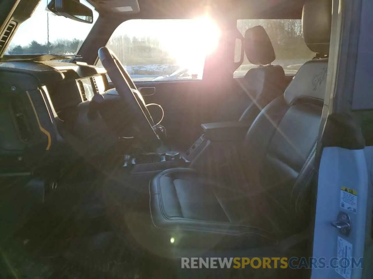 7 fotografías del automóvil dañado 1FMEE9BP1RLA20321 FORD BRONCO BAD 2024