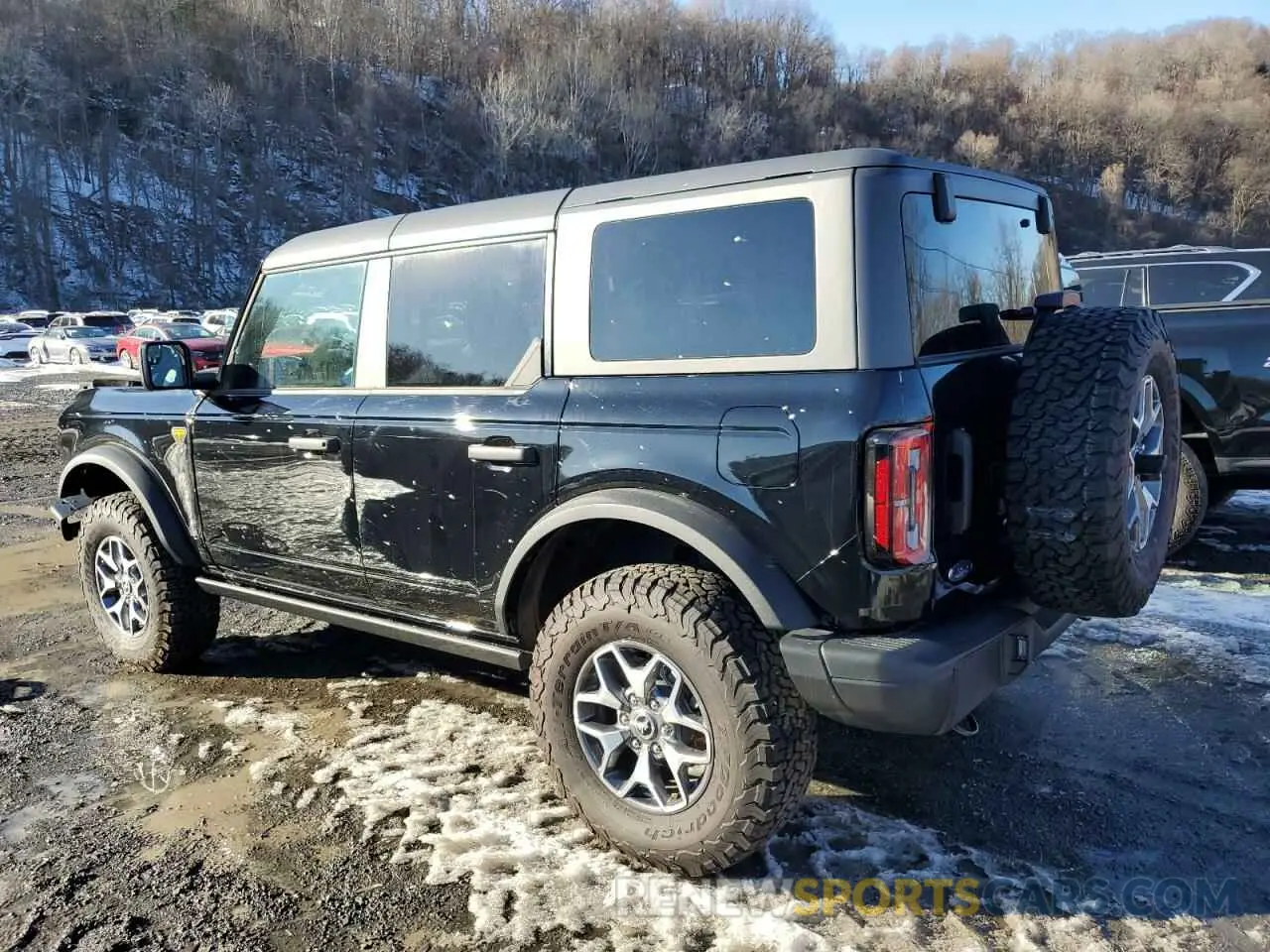 2 fotografías del automóvil dañado 1FMEE9BP5RLA45061 FORD BRONCO BAD 2024