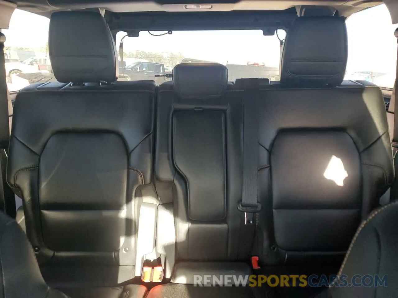 10 fotografías del automóvil dañado 1FMEE9BPXRLA90299 FORD BRONCO BAD 2024