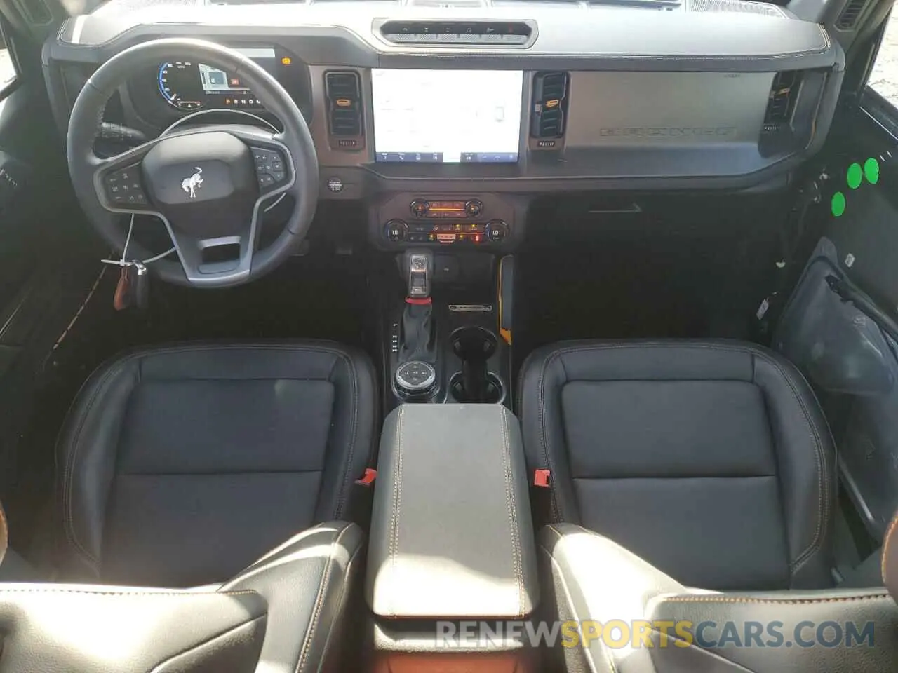 8 fotografías del automóvil dañado 1FMEE9BPXRLA90299 FORD BRONCO BAD 2024