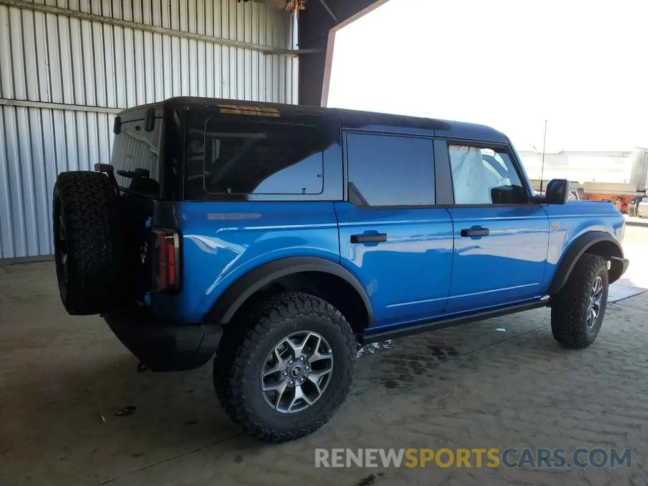 3 fotografías del automóvil dañado 1FMEE9BP6SLA68497 FORD BRONCO BAD 2025