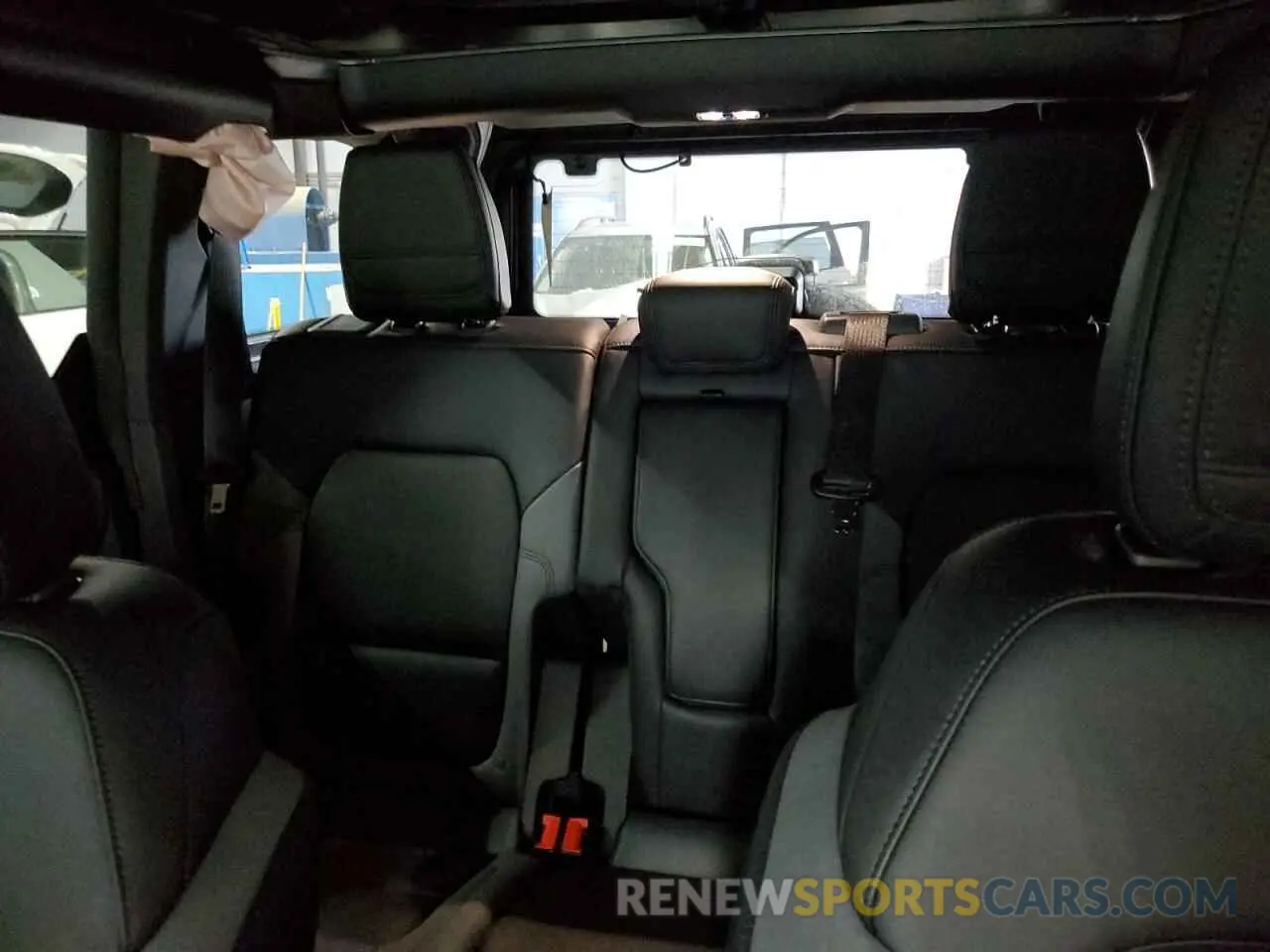 10 fotografías del automóvil dañado 1FMDE1BH5RLB38488 FORD BRONCO BLA 2024