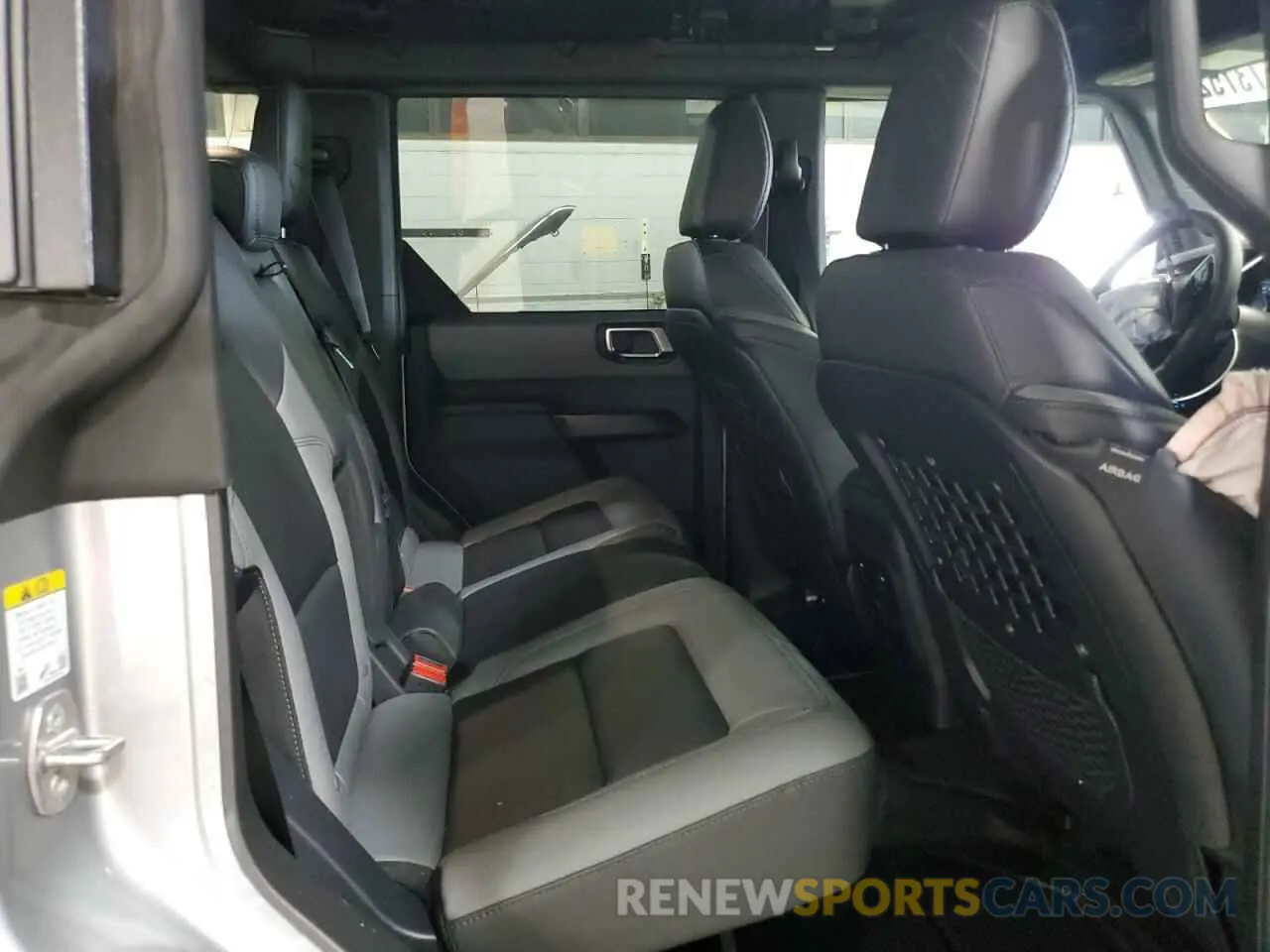 11 fotografías del automóvil dañado 1FMDE1BH5RLB38488 FORD BRONCO BLA 2024