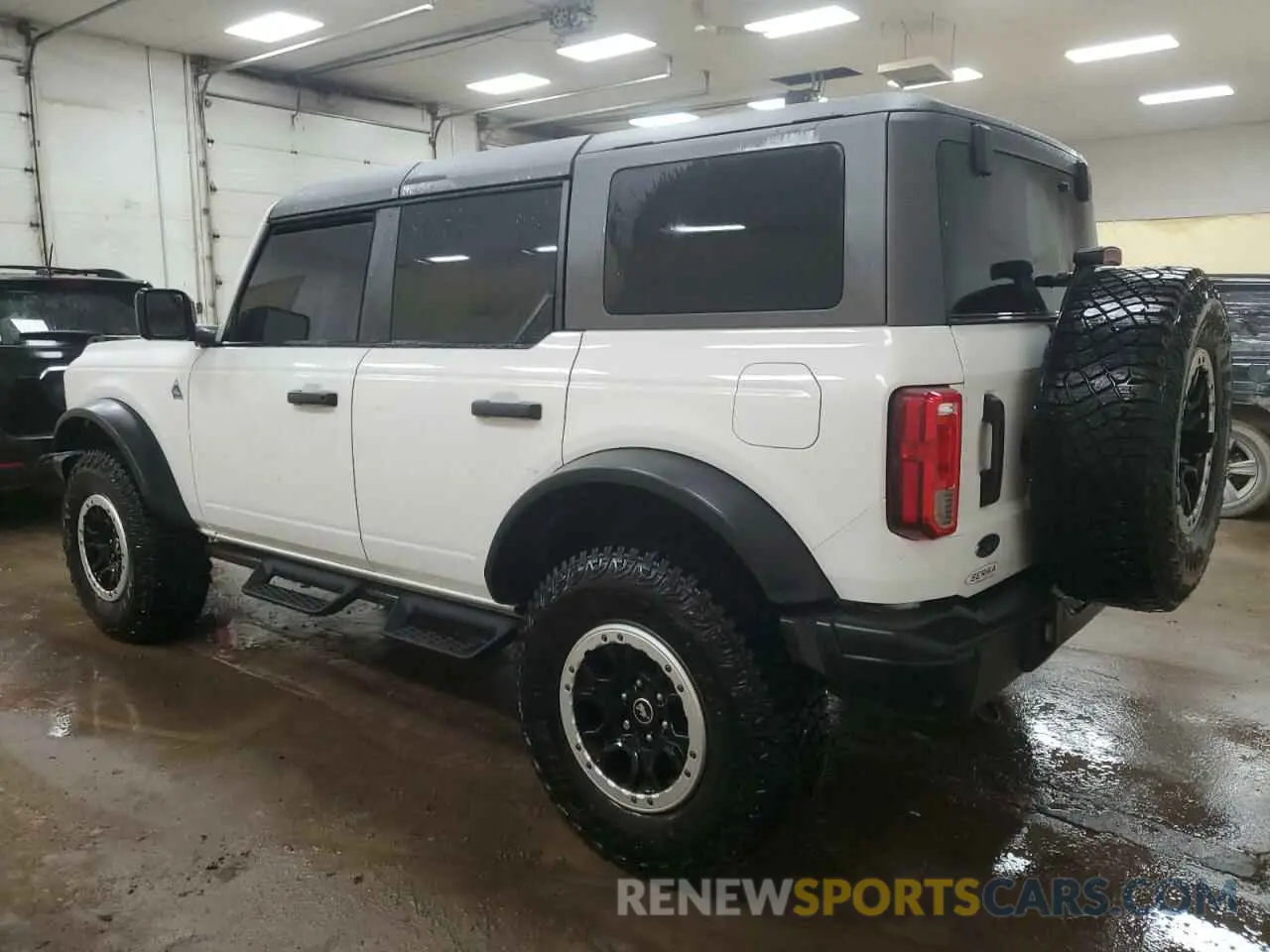 2 fotografías del automóvil dañado 1FMEE1BP7RLA56385 FORD BRONCO BLA 2024