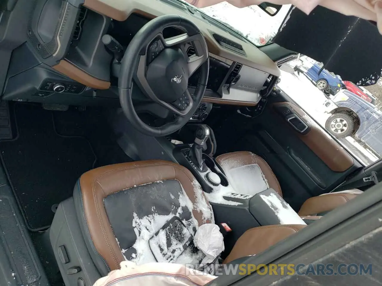 8 fotografías del automóvil dañado 1FMEE8BP1RLA50798 FORD BRONCO OUT 2024