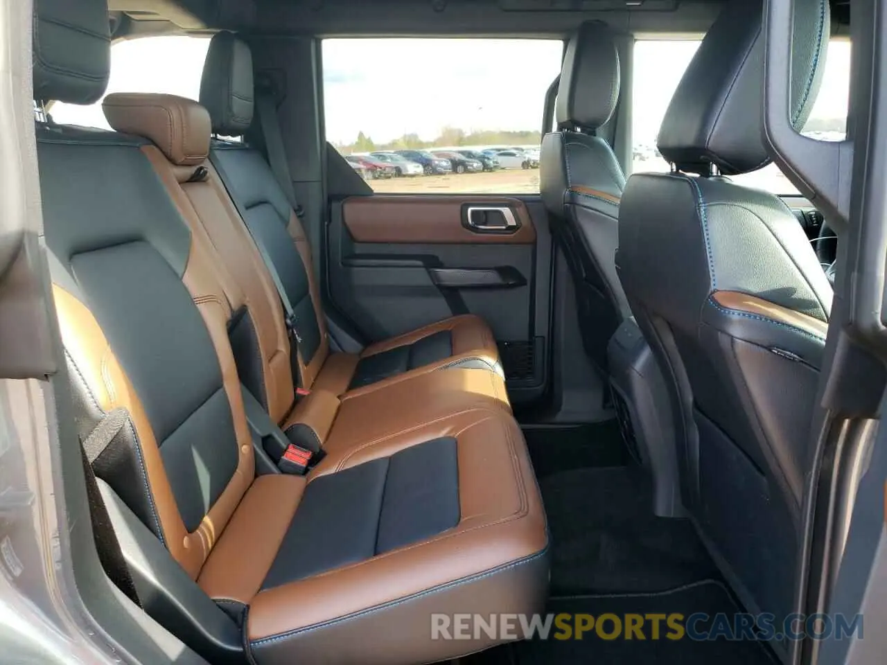 11 fotografías del automóvil dañado 1FMEE8BP5RLA58094 FORD BRONCO OUT 2024