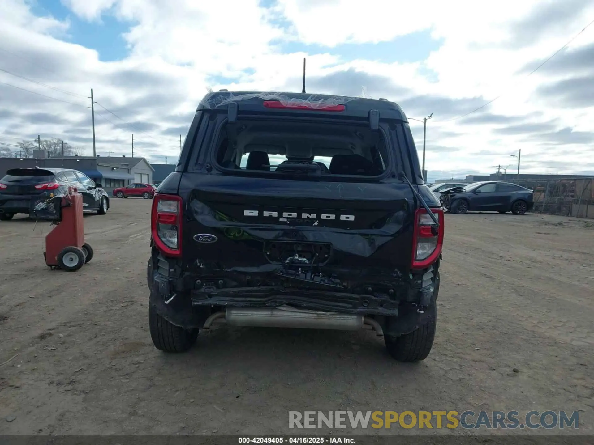 17 fotografías del automóvil dañado 3FMCR9B6XMRB10323 FORD BRONCO SPORT 2021